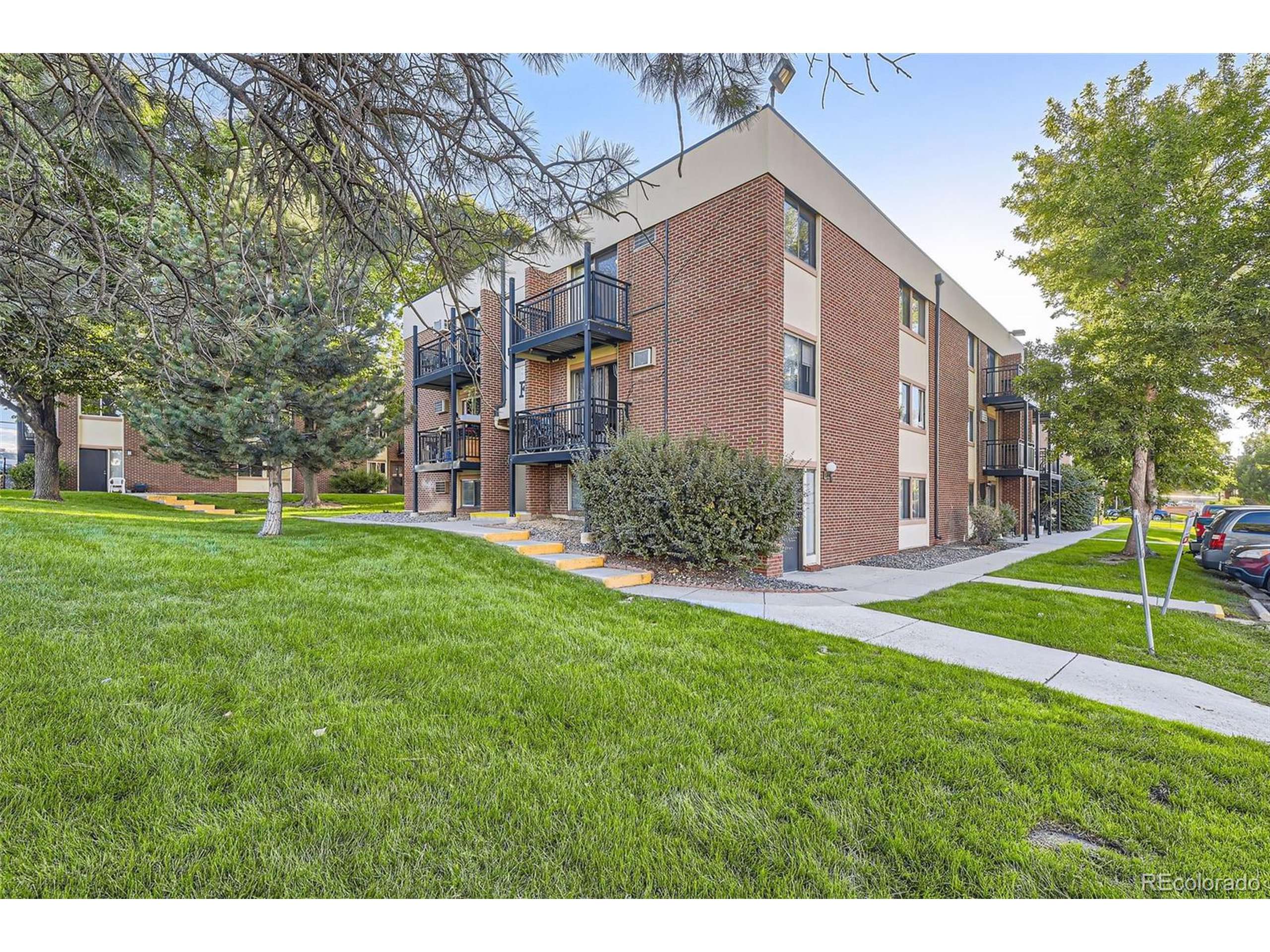 Denver, CO 80227,Address not disclosed