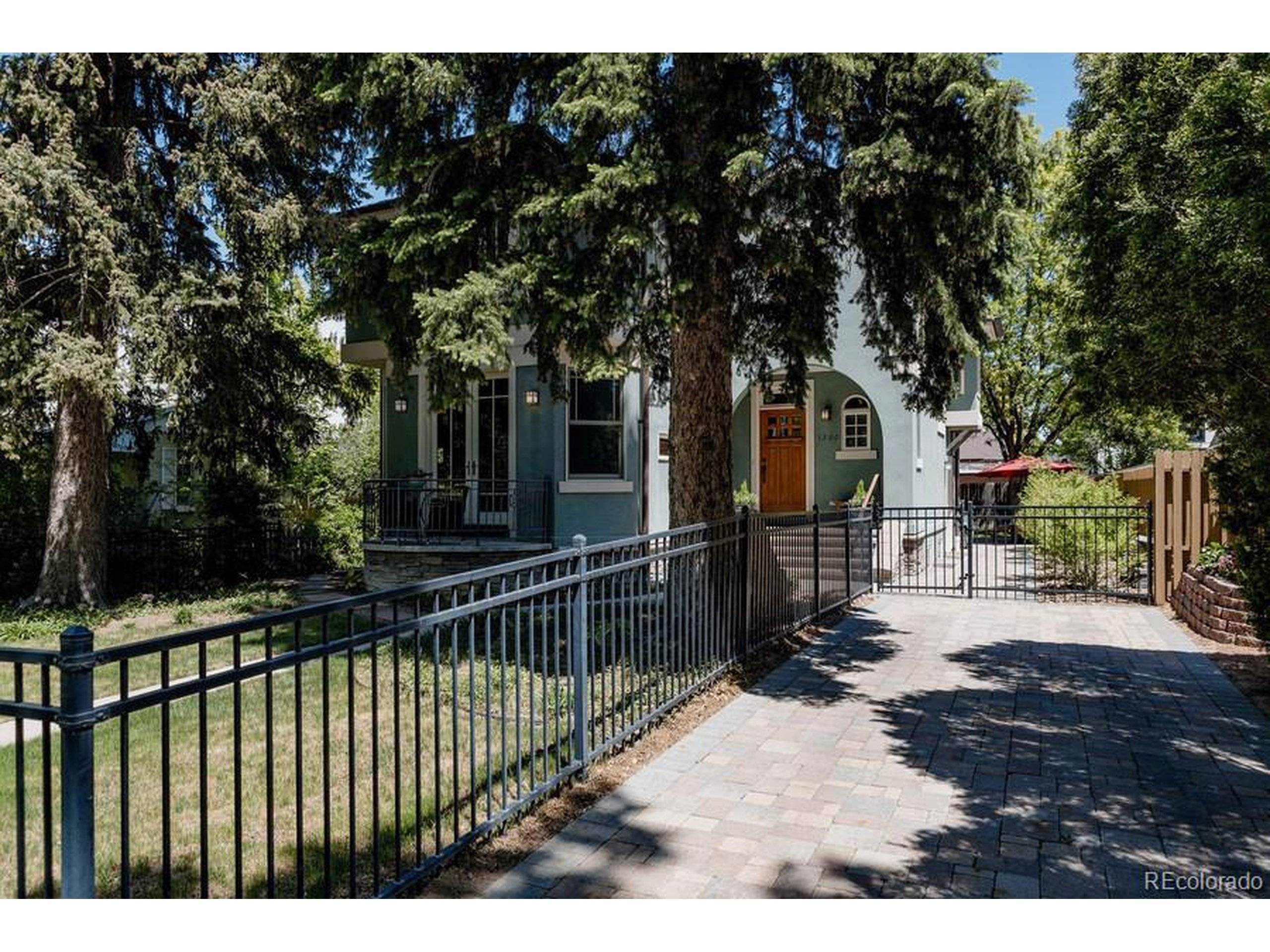 Denver, CO 80220,1260 Hudson St