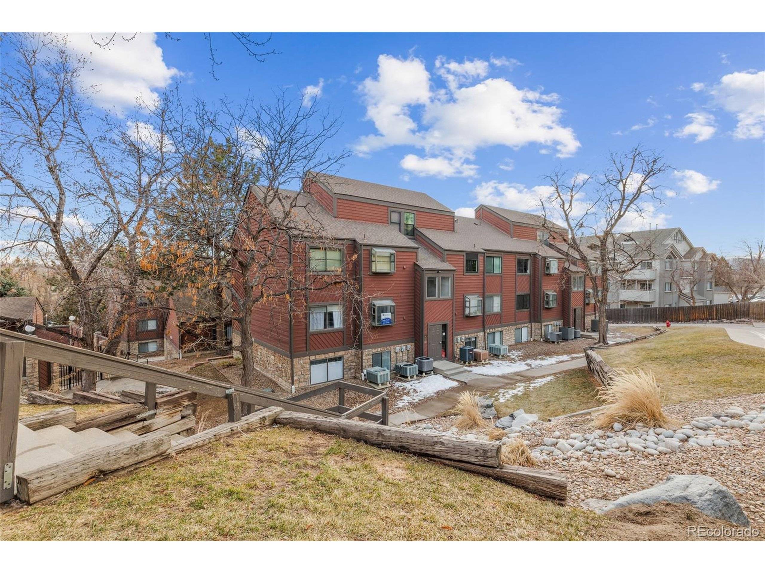 Englewood, CO 80110,343 W Lehow Ave #22