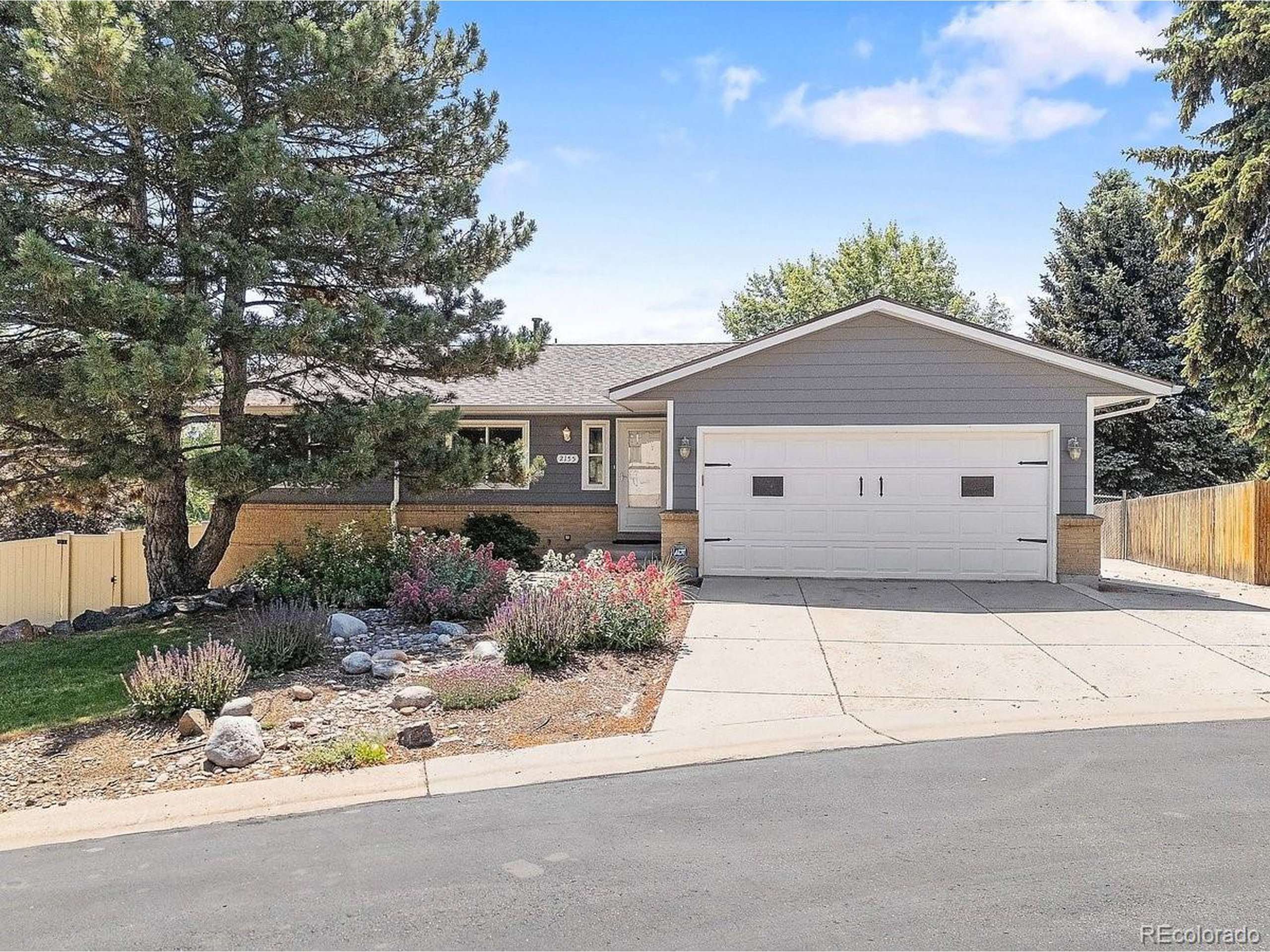 Lakewood, CO 80228,2155 S Deframe St