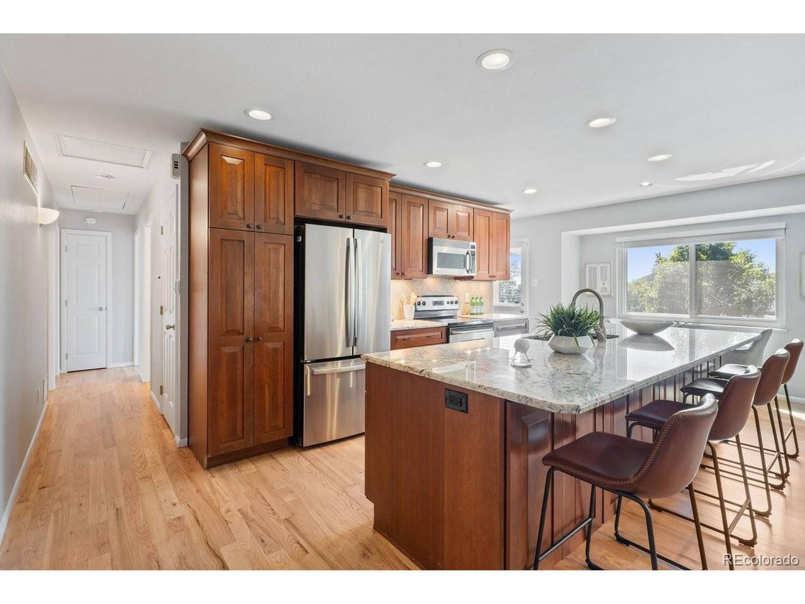 Lakewood, CO 80228,2155 S Deframe St