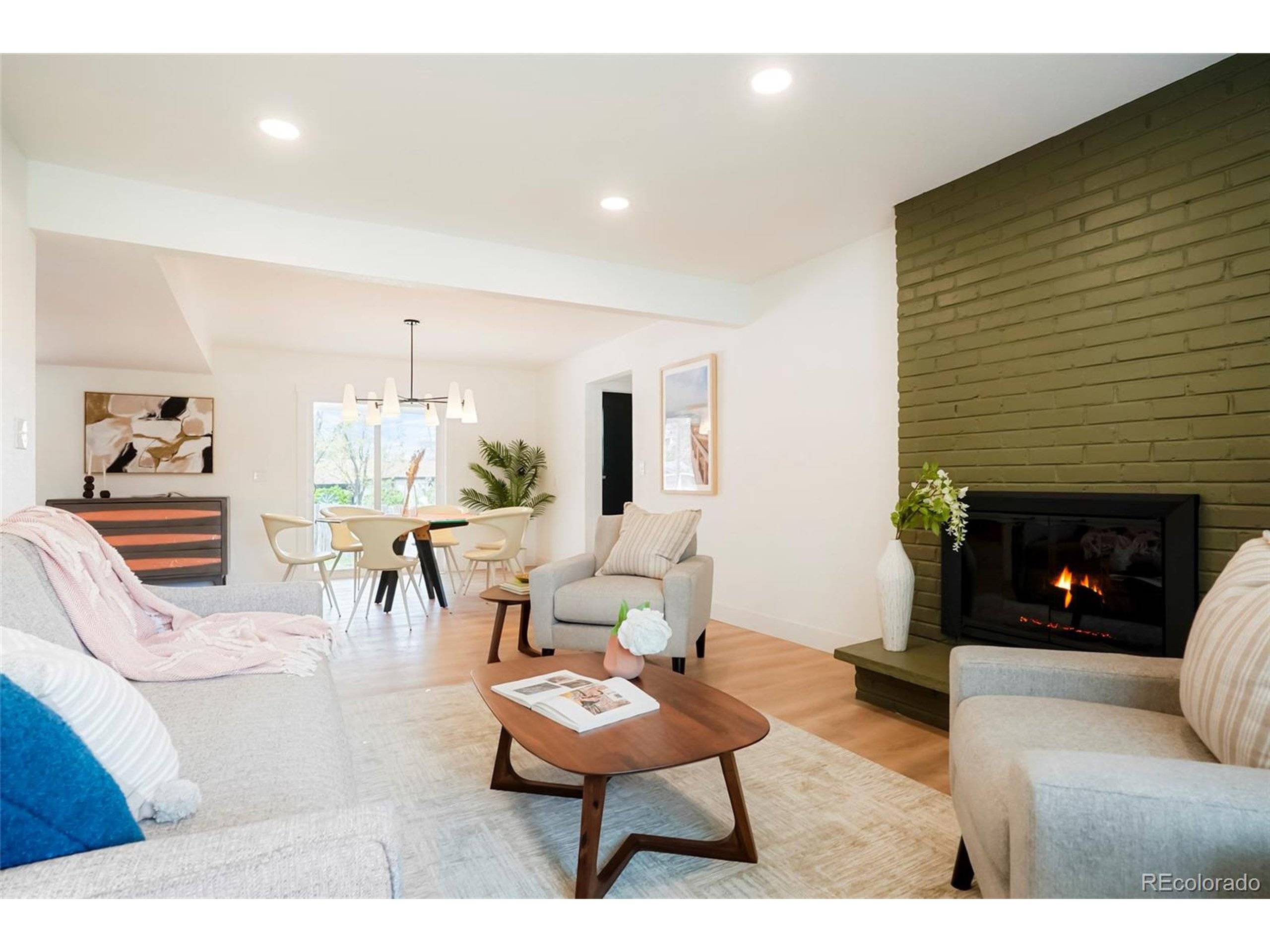Littleton, CO 80128,6325 W Portland Pl