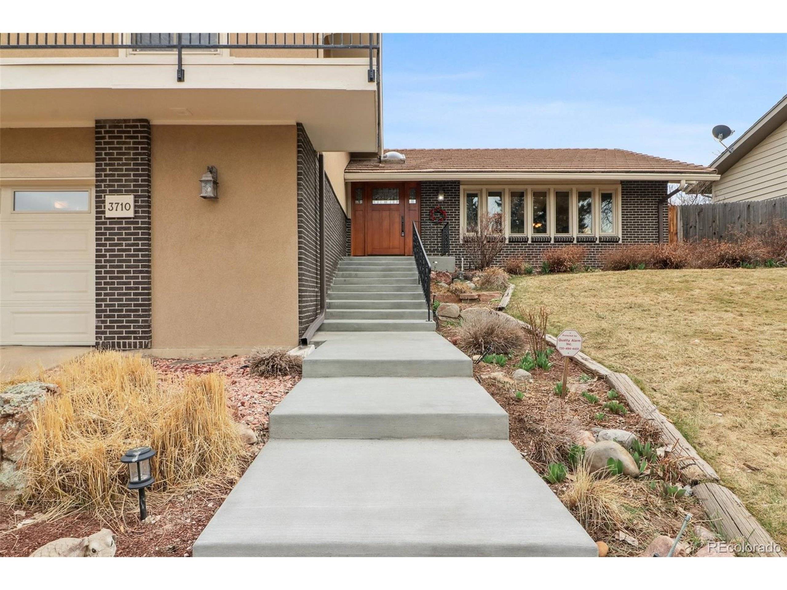 Denver, CO 80237,3710 S Roslyn Way