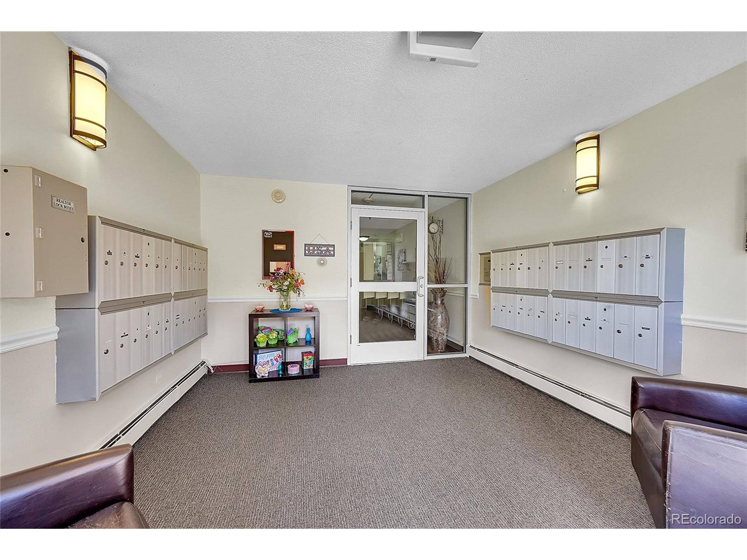 Denver, CO 80247,635 S Alton Way #6A