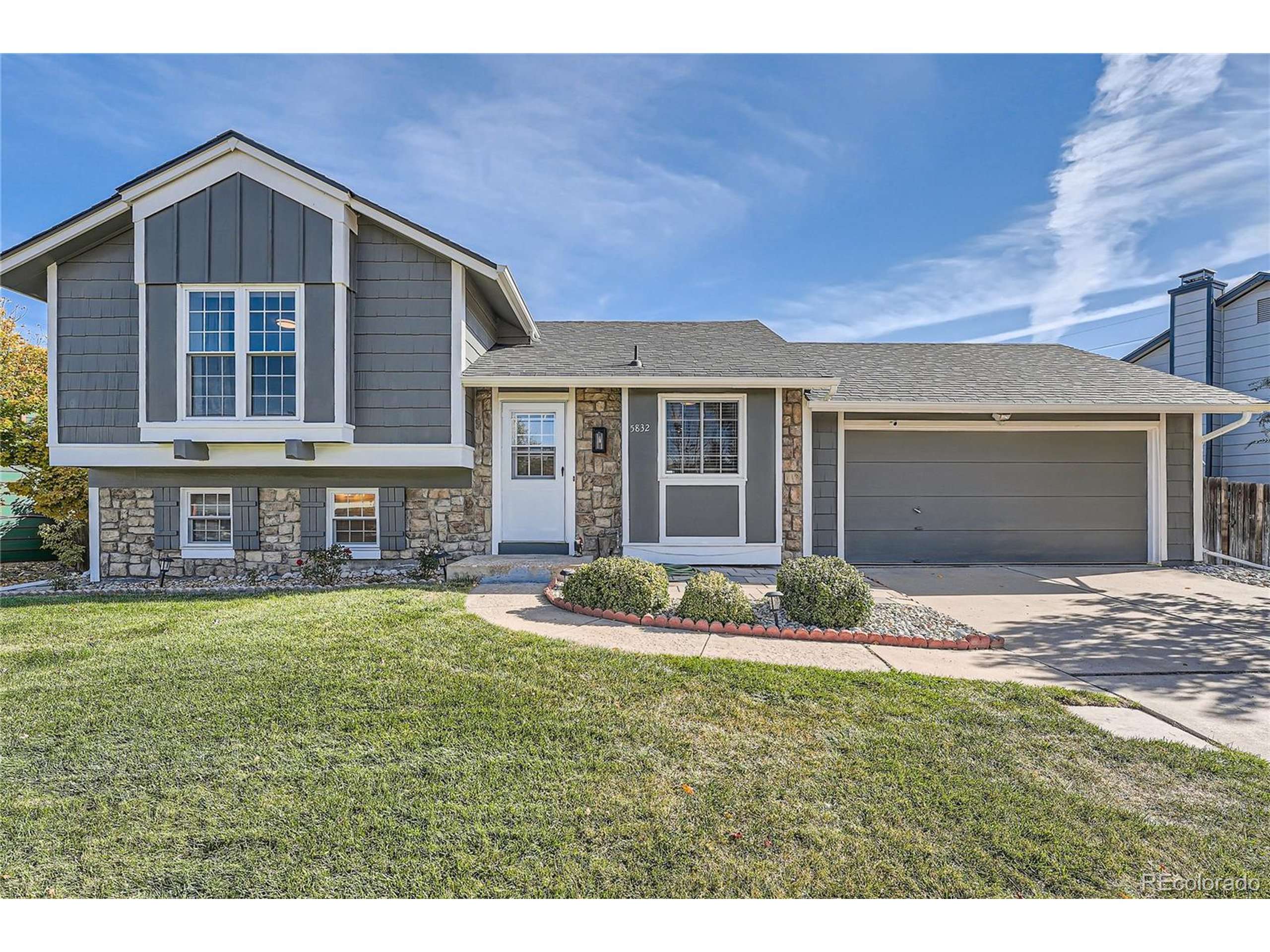 Centennial, CO 80015,5832 S Netherland Cir