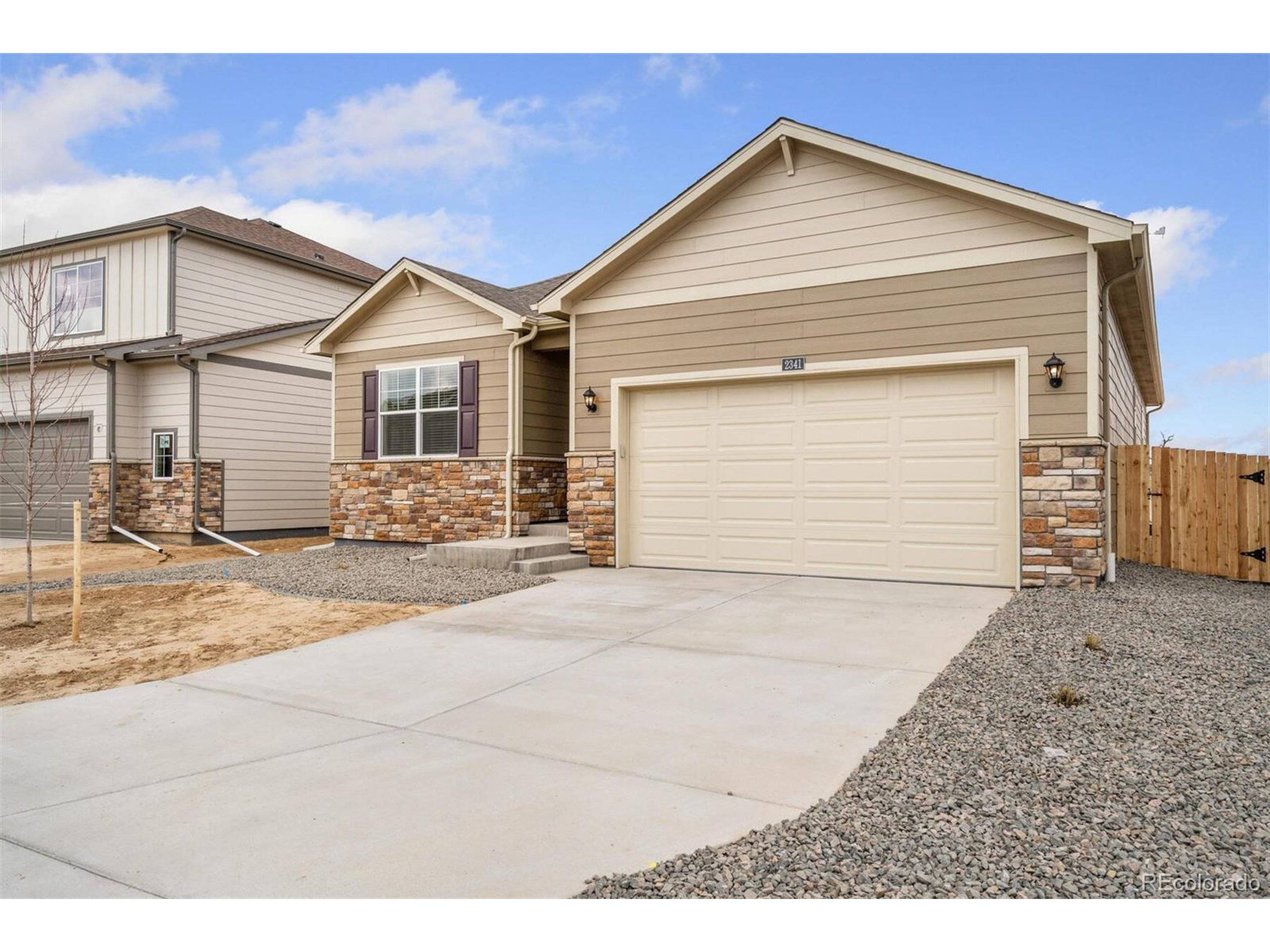 Lochbuie, CO 80603,874 Ledge St