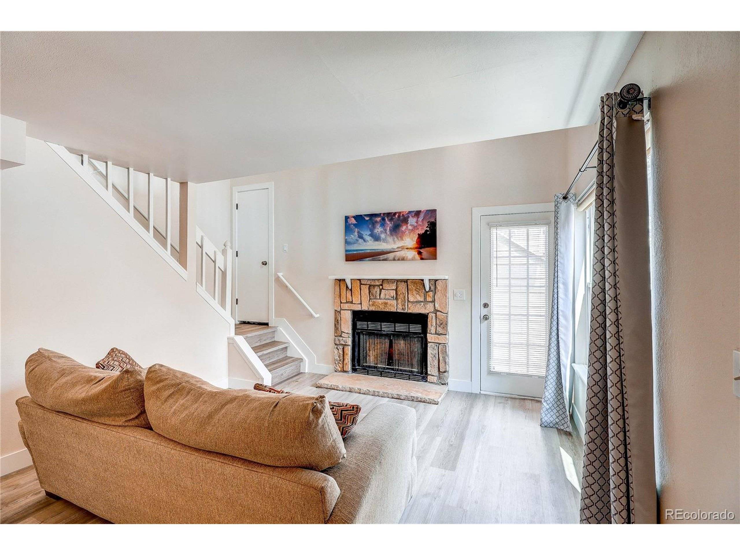 Aurora, CO 80012,919 S Dawson Way #14