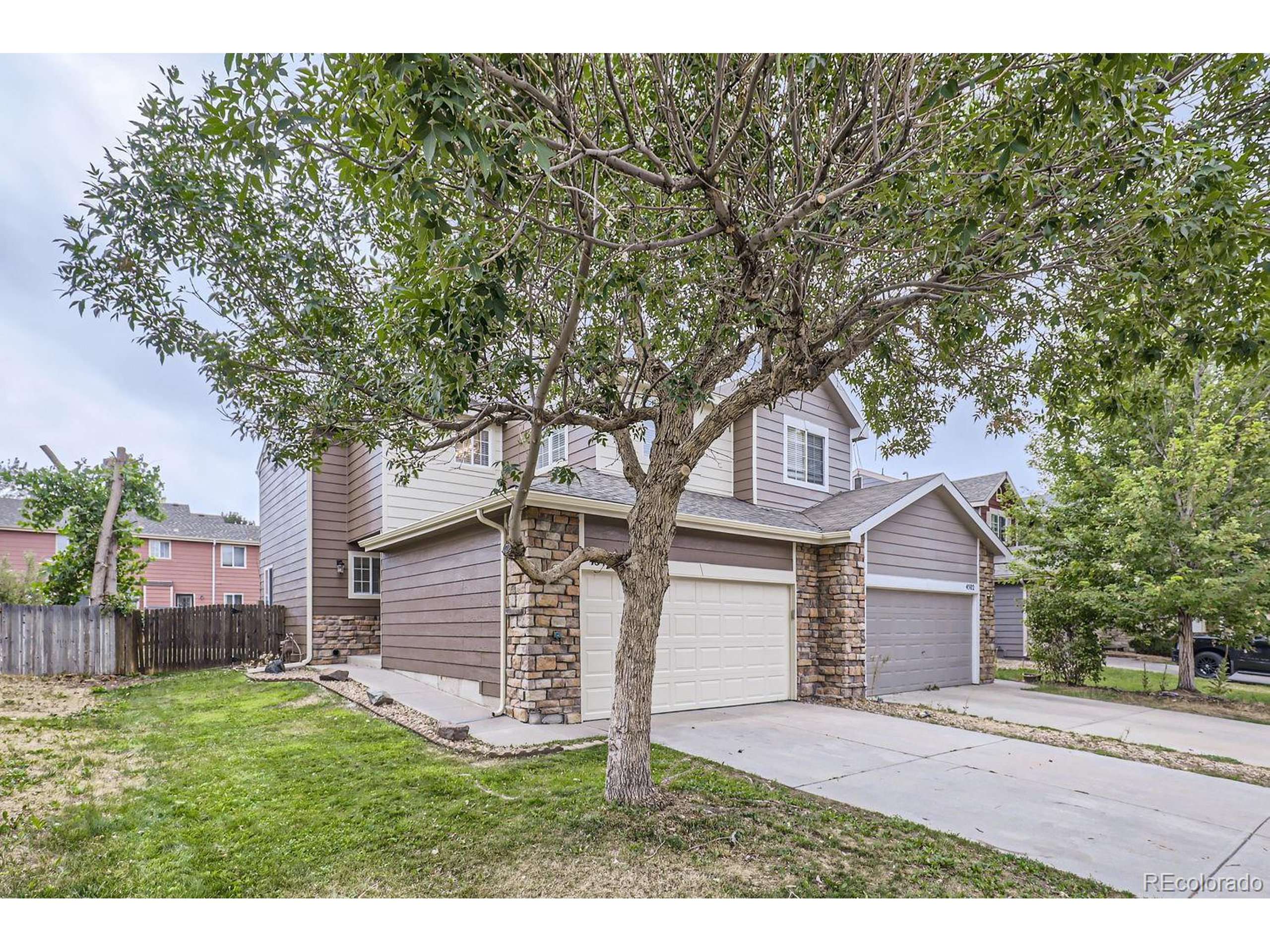 Denver, CO 80239,4512 Cornish Way