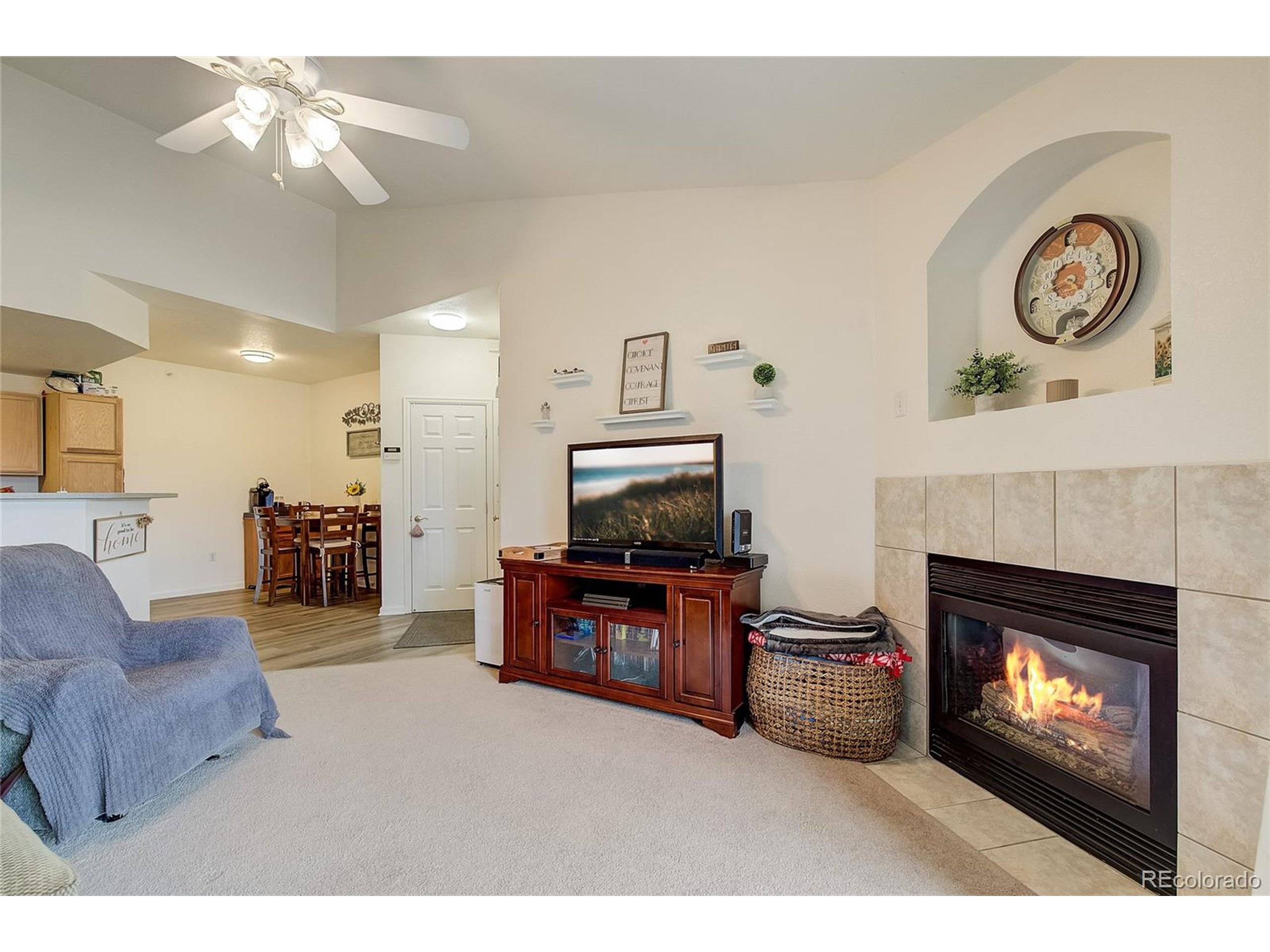 Englewood, CO 80112,7440 S Blackhawk St #6304