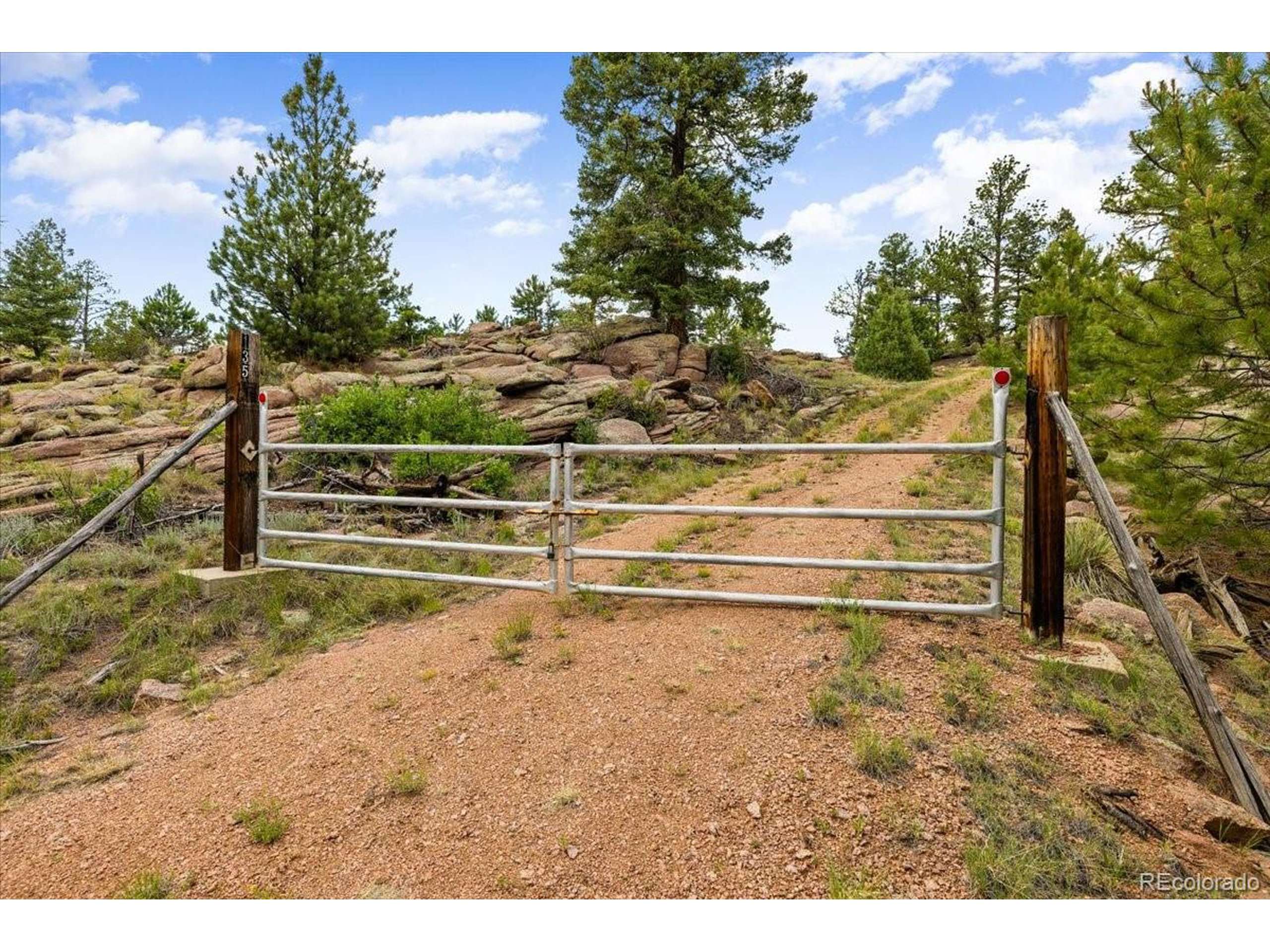 Florissant, CO 80816,135 Irwin Dr