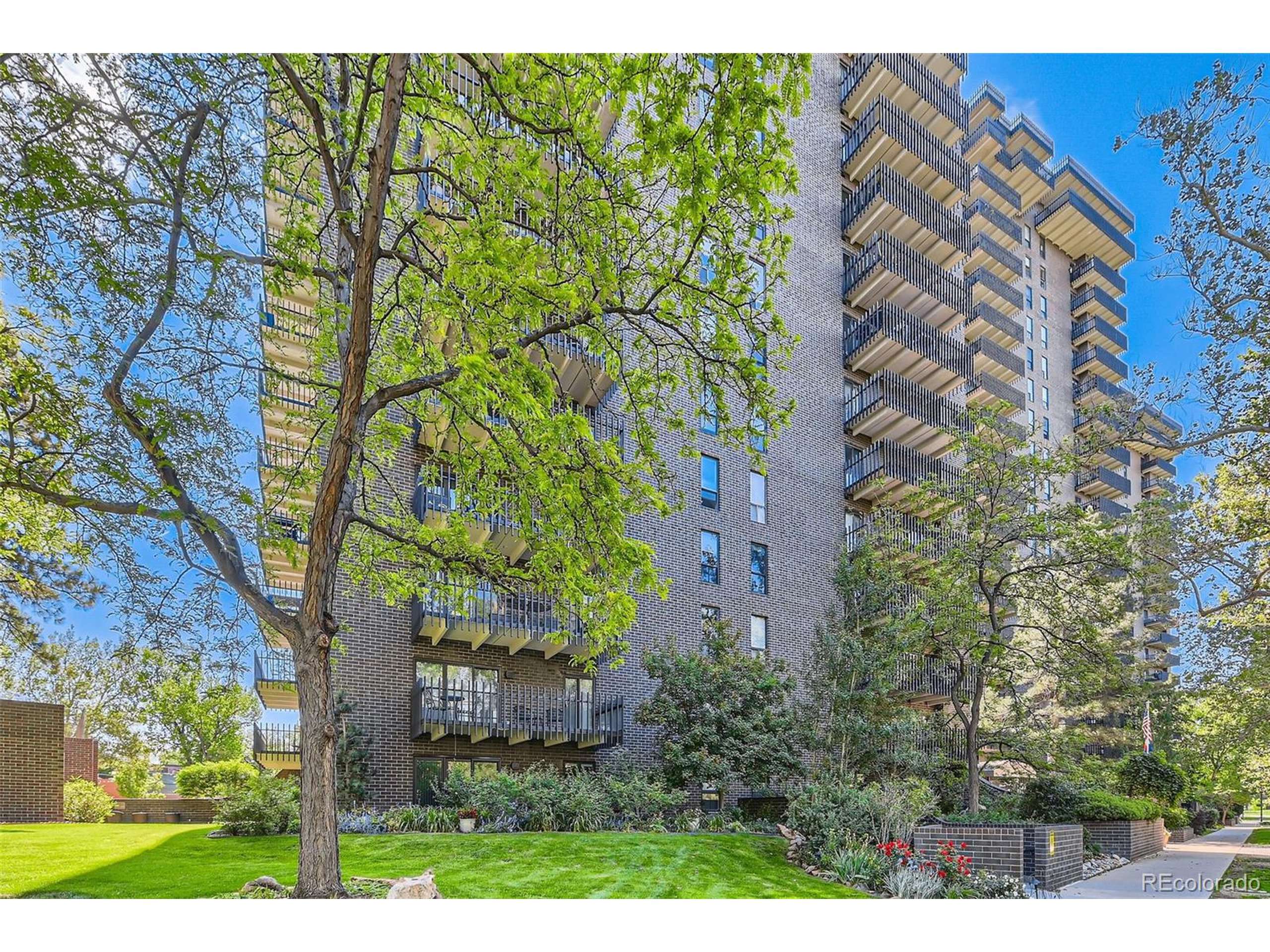 Denver, CO 80209,460 S Marion Pkwy #102