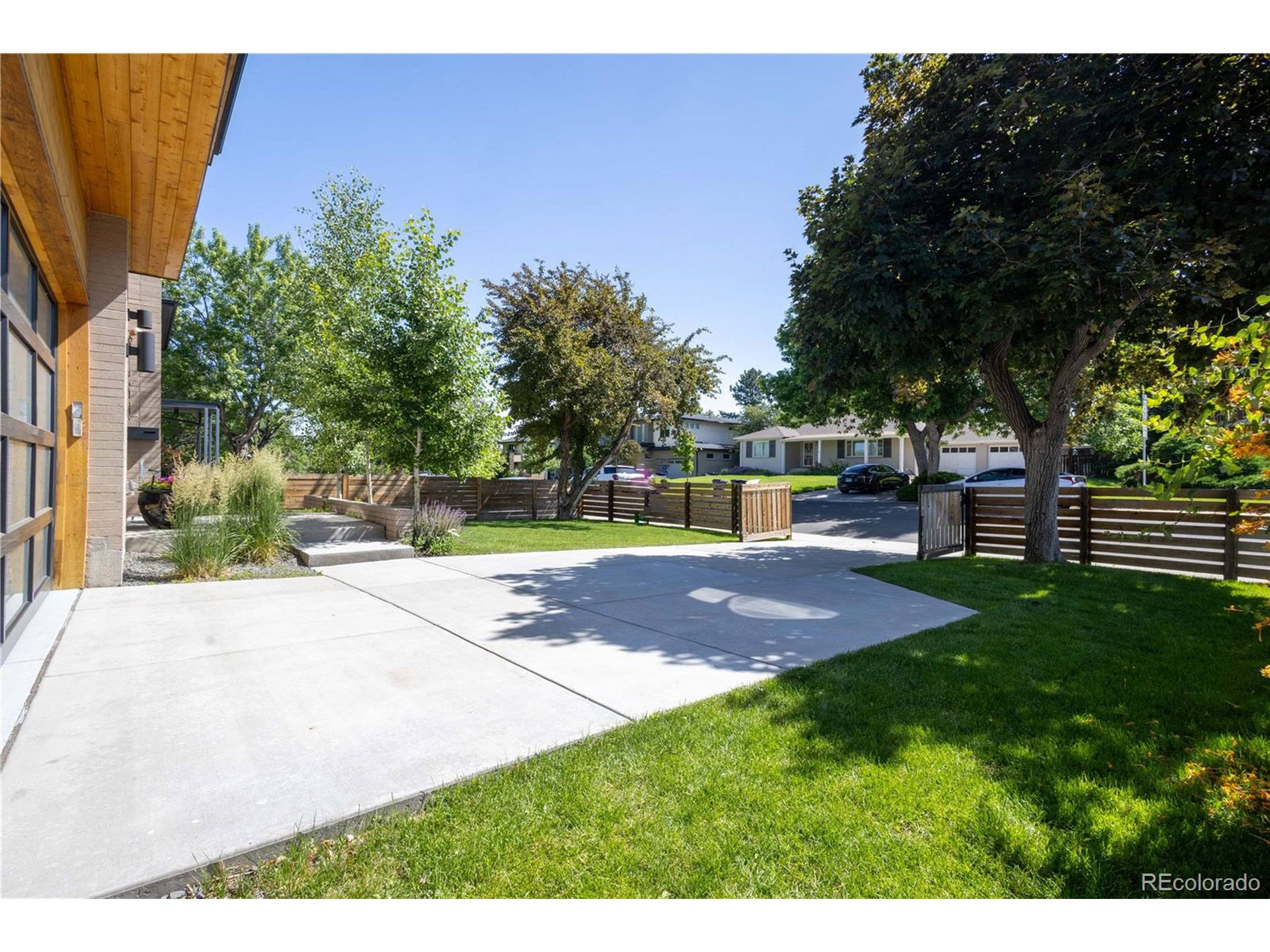 Denver, CO 80222,3485 S Clermont St