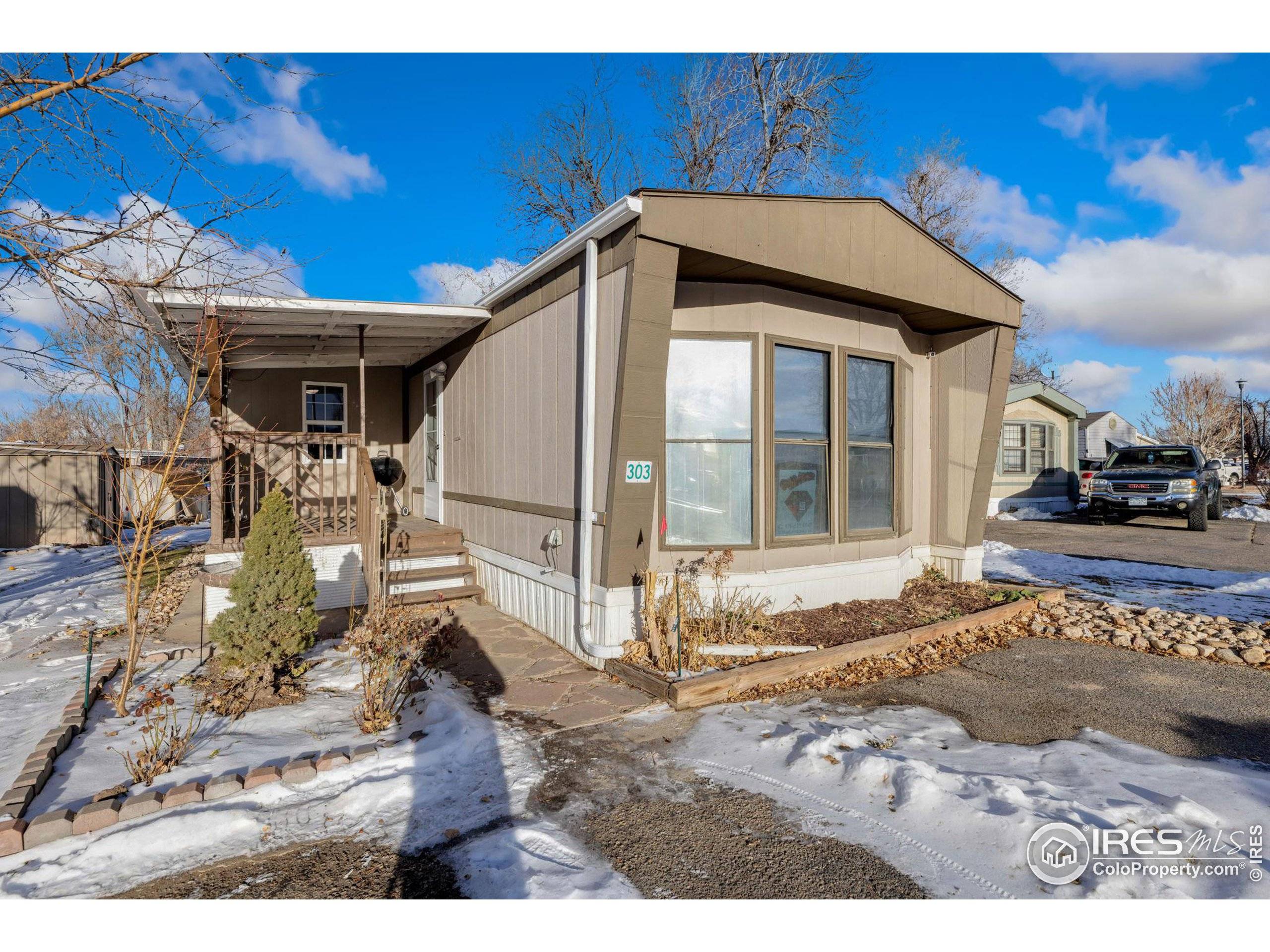 Brighton, CO 80601,3060 E Bridge St #303