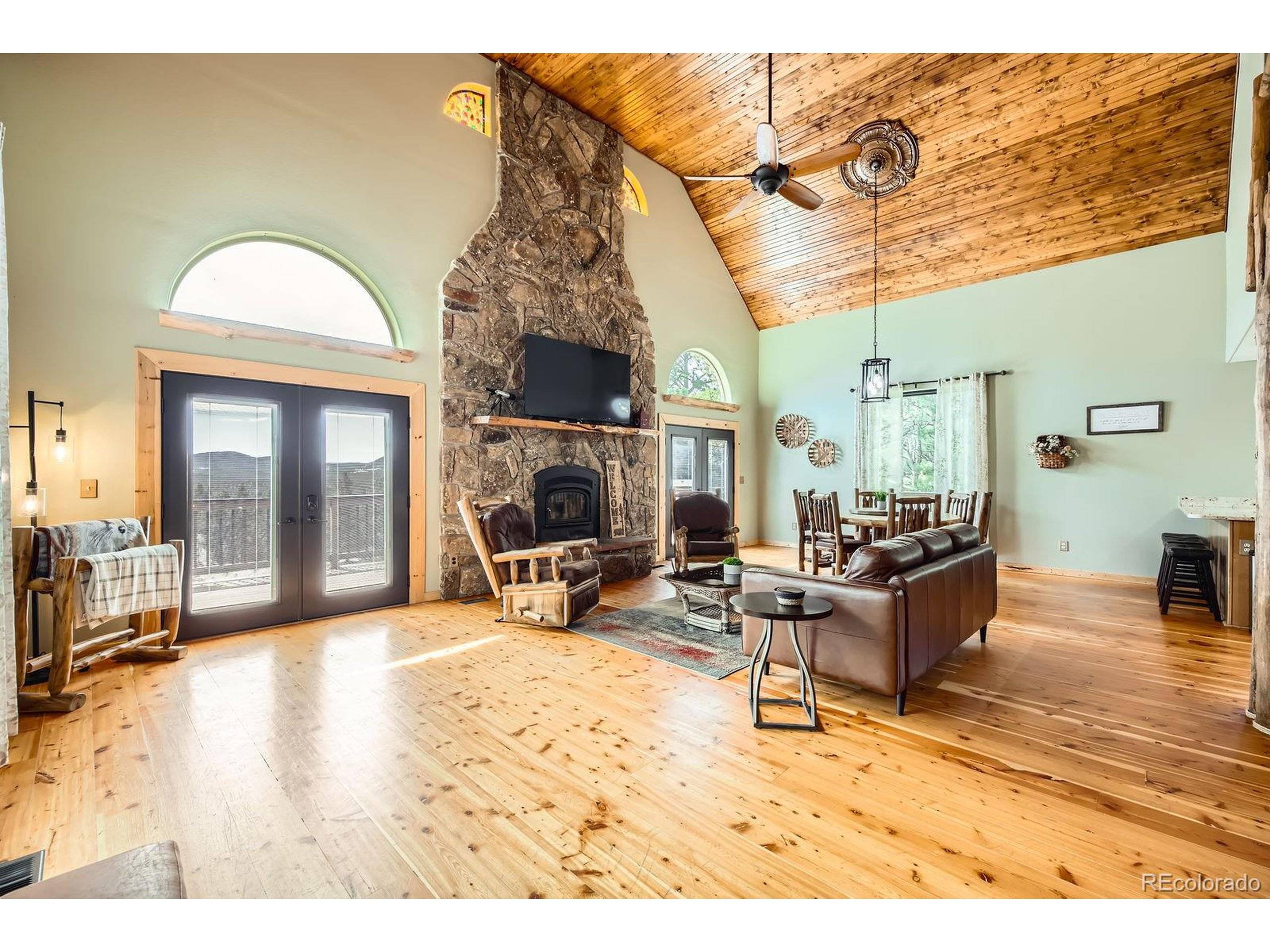 Florissant, CO 80816,133 Lake Dr