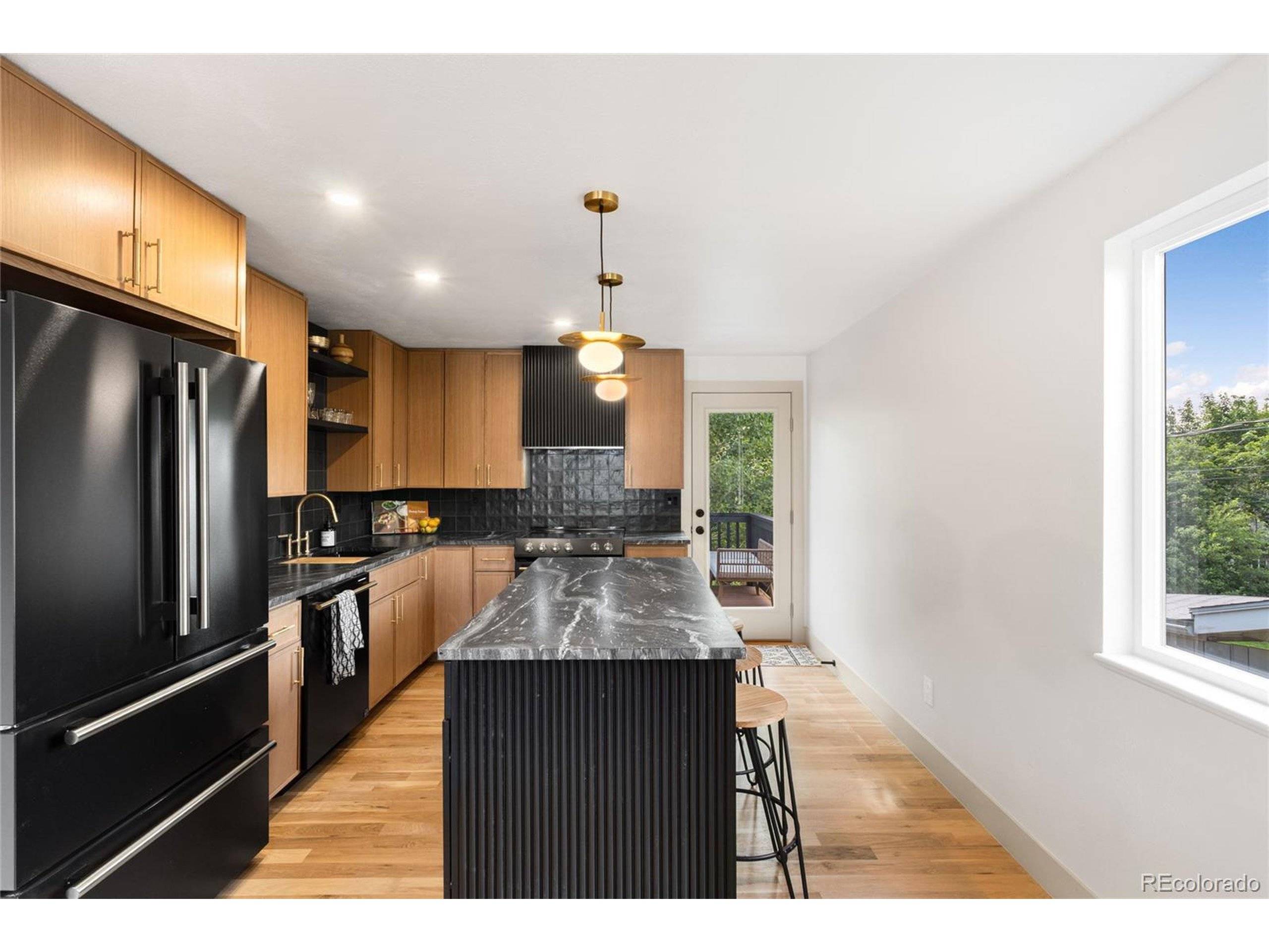 Golden, CO 80403,1029 N Columbine St