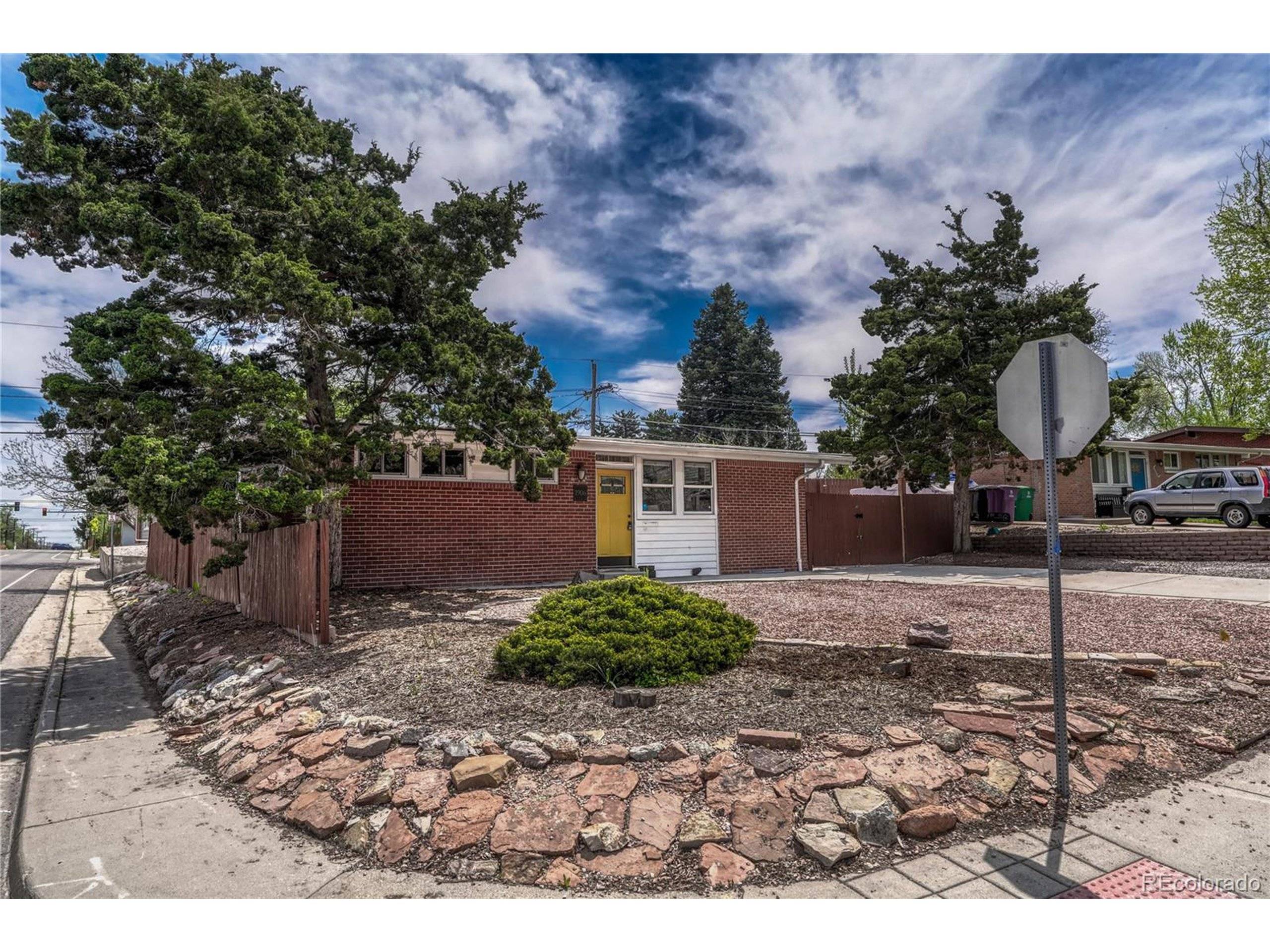Denver, CO 80219,1906 S Vrain St