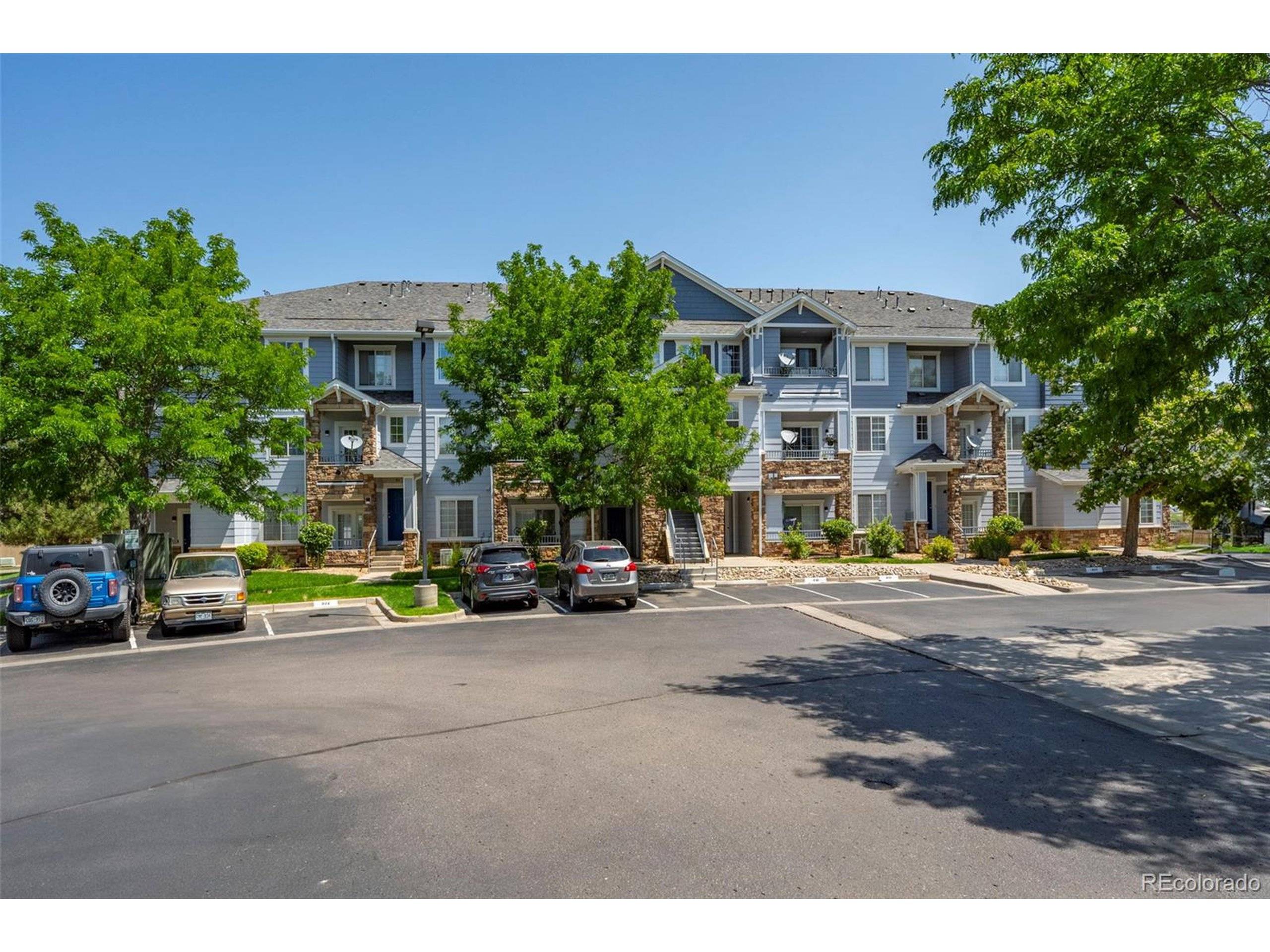 Denver, CO 80239,5255 Memphis St #811