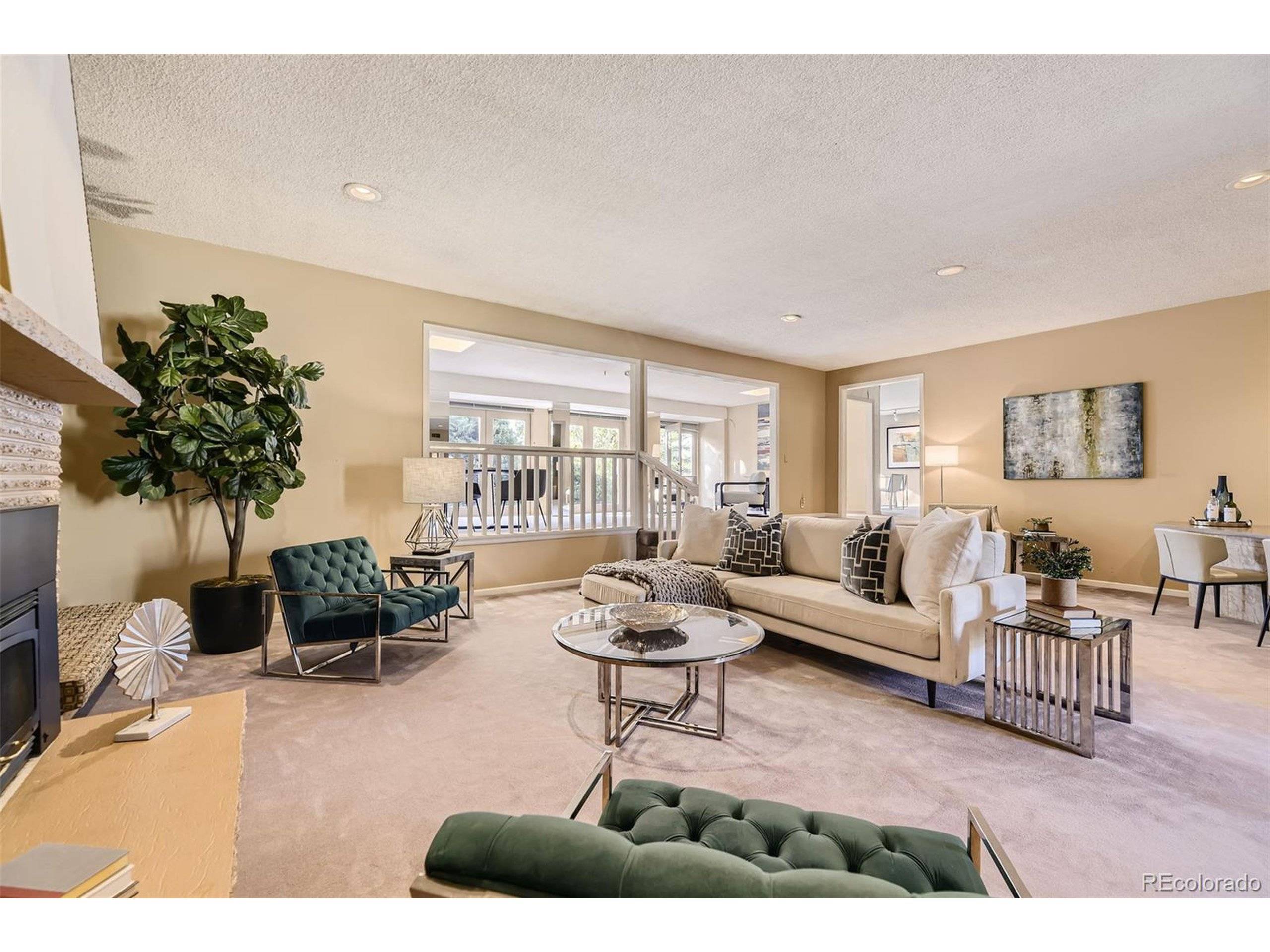 Denver, CO 80237,3755 S Willow Cir