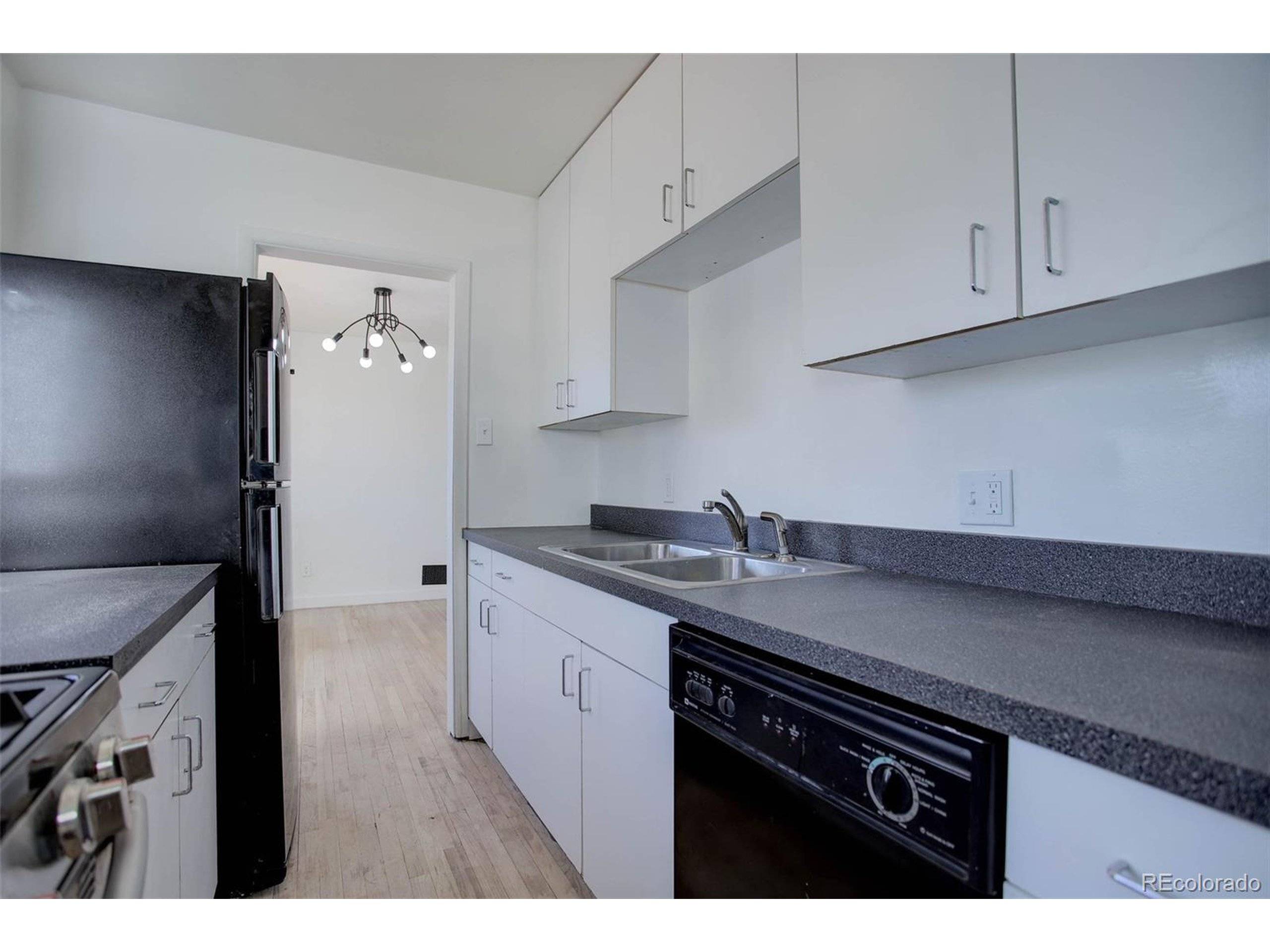 Littleton, CO 80120,5386 S Elmwood St