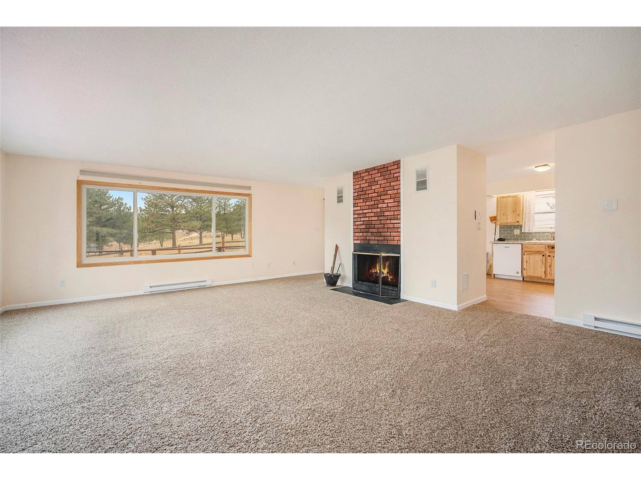 Lyons, CO 80540,427 Saint Vrain Rd