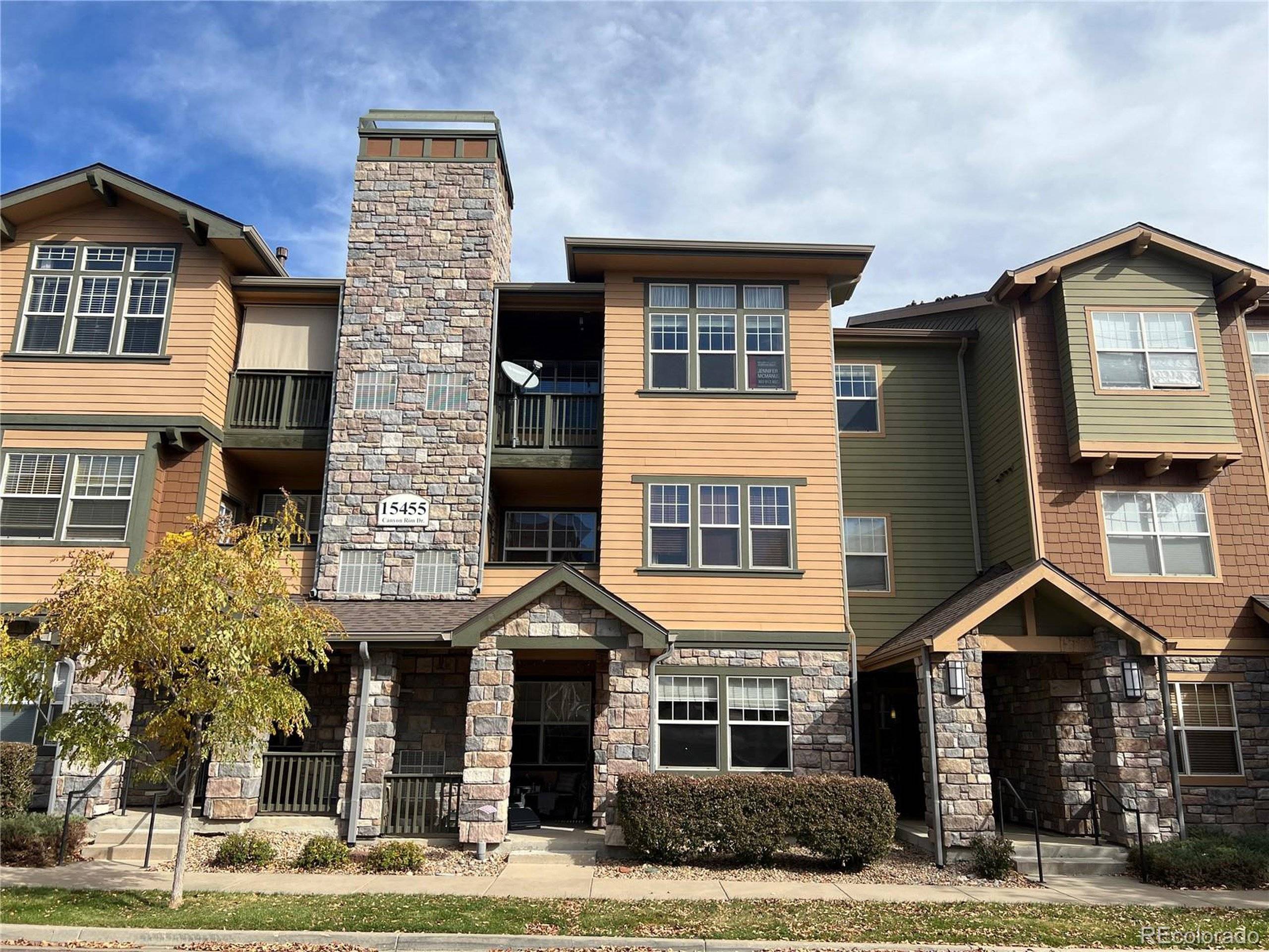 Englewood, CO 80112,15455 Canyon Rim Dr #205