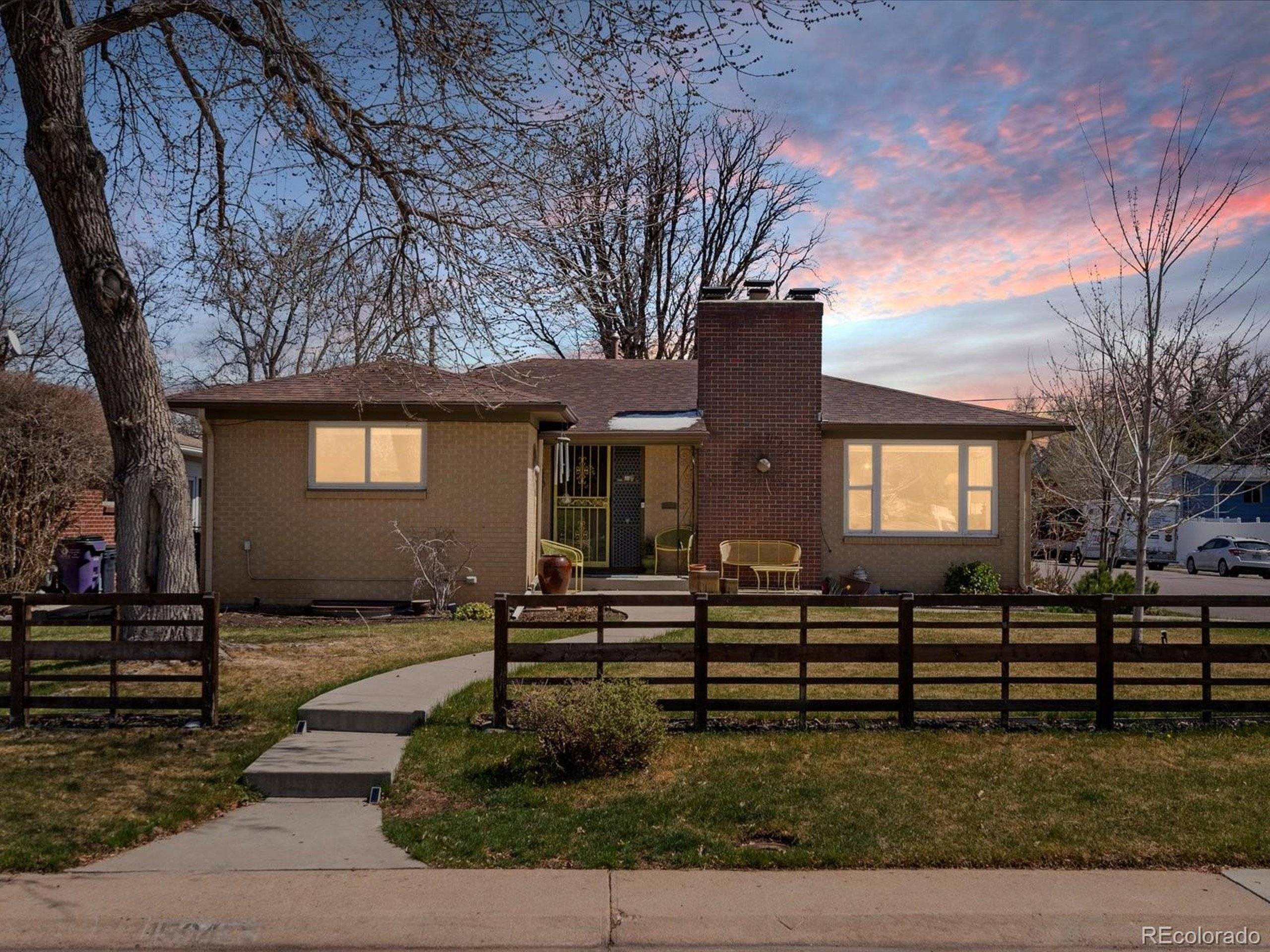 Denver, CO 80224,1594 S Locust St