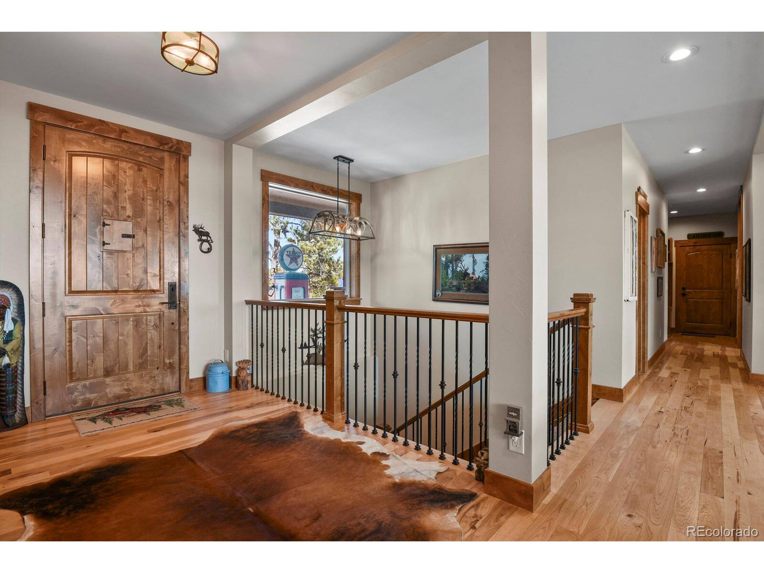 Larkspur, CO 80118,5800 Elk View Ct