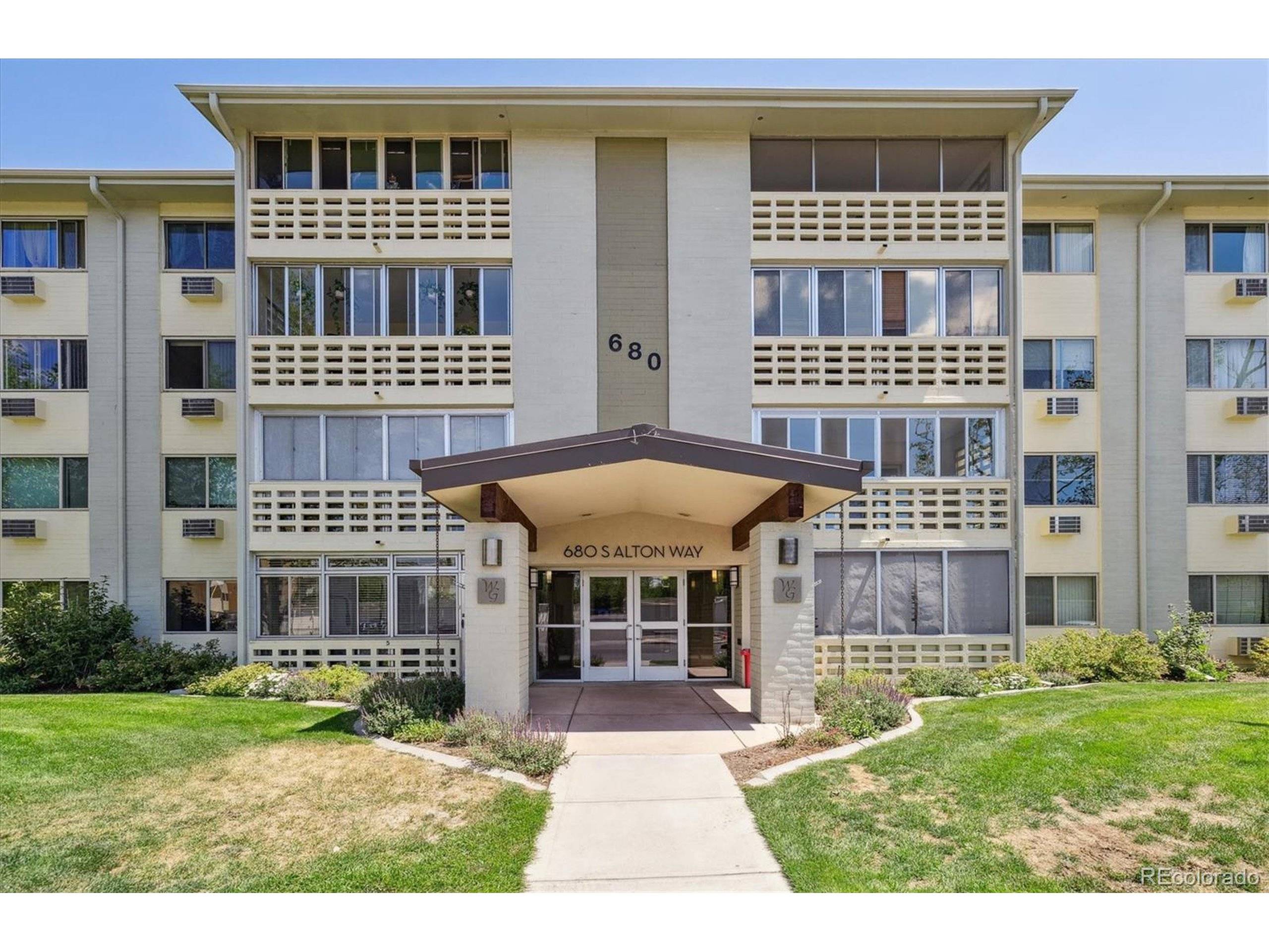 Denver, CO 80247,680 S Alton Way #3A