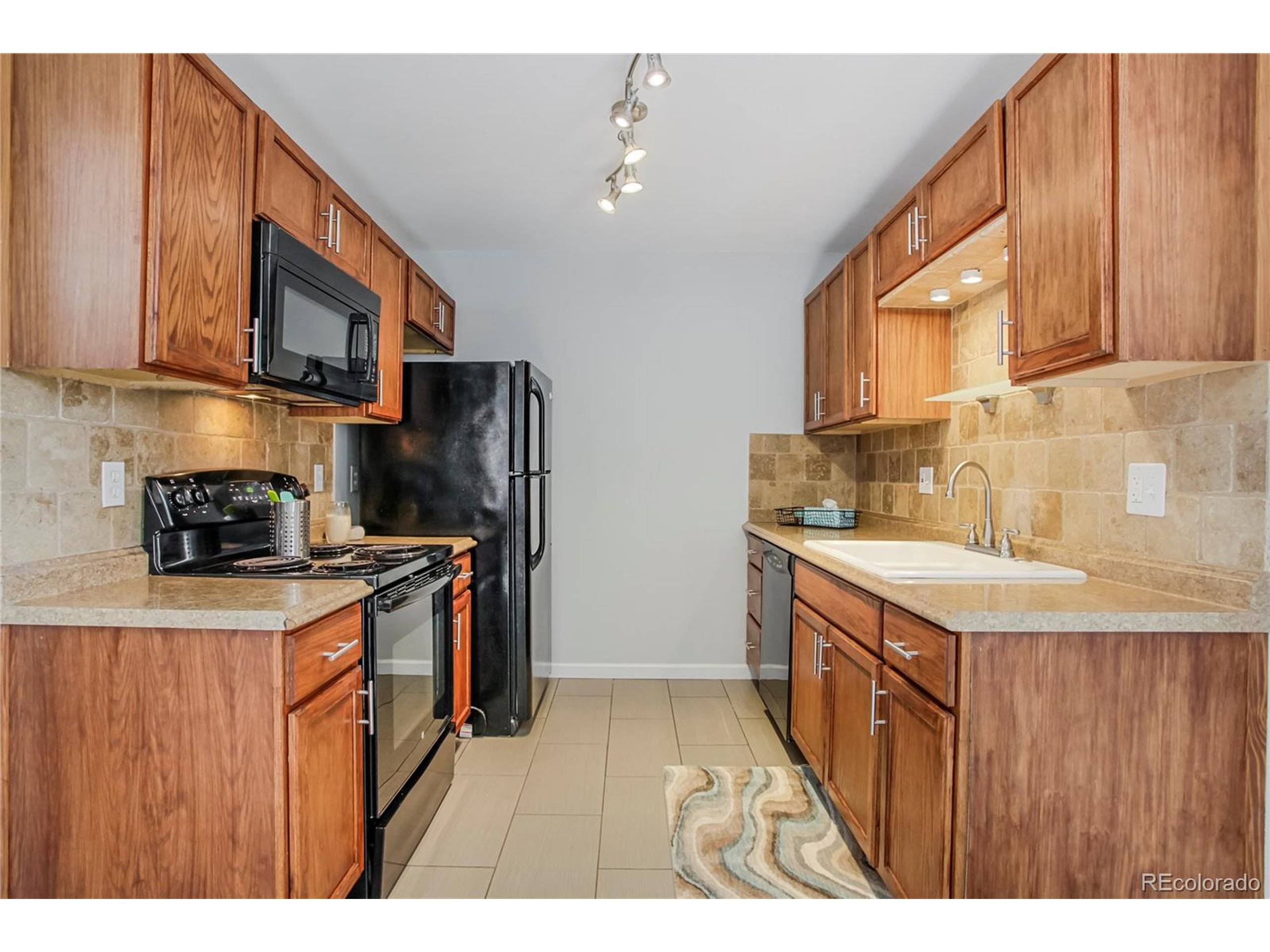 Lakewood, CO 80232,1482 S Pierson St #75