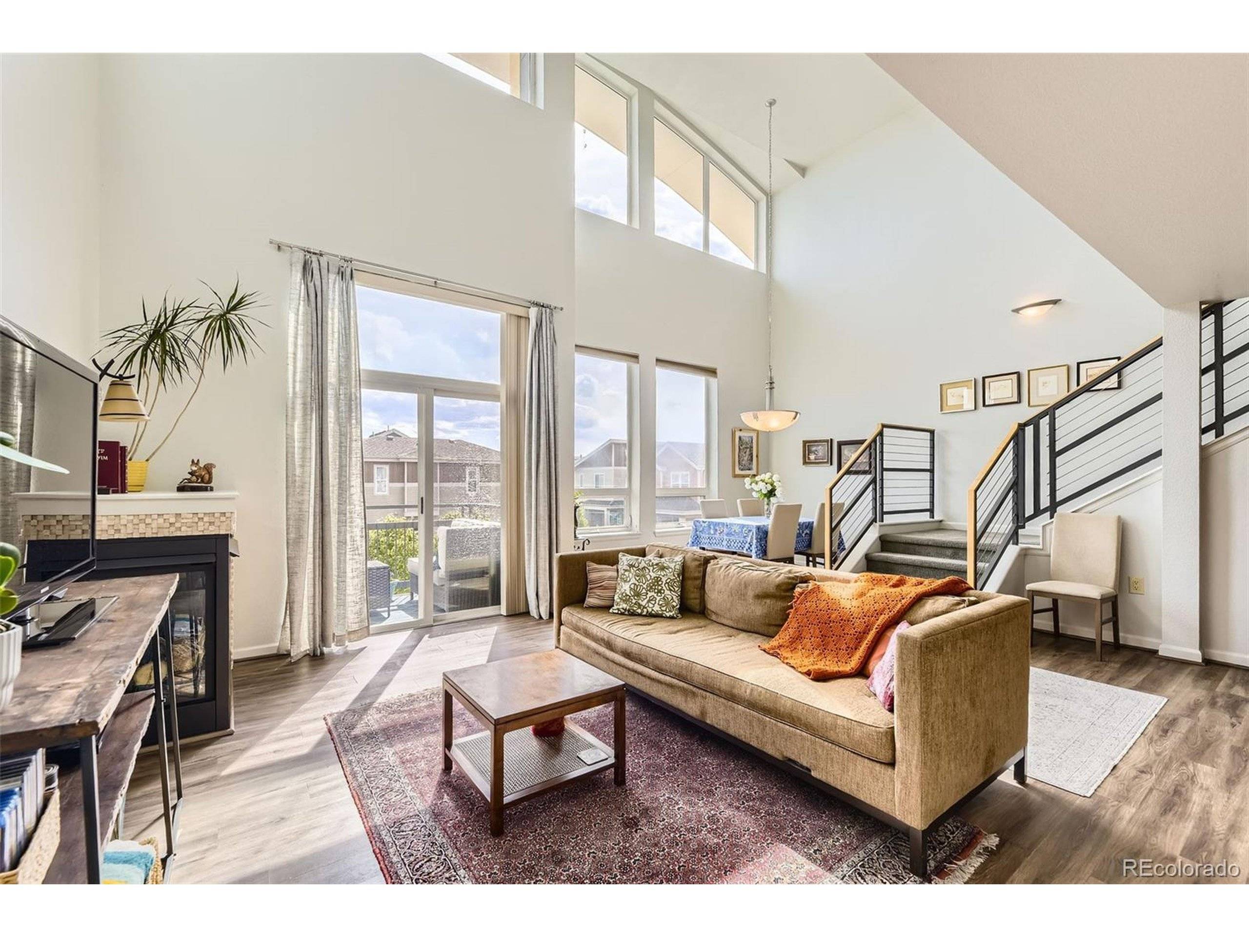Denver, CO 80230,8165 E Lowry Blvd #310