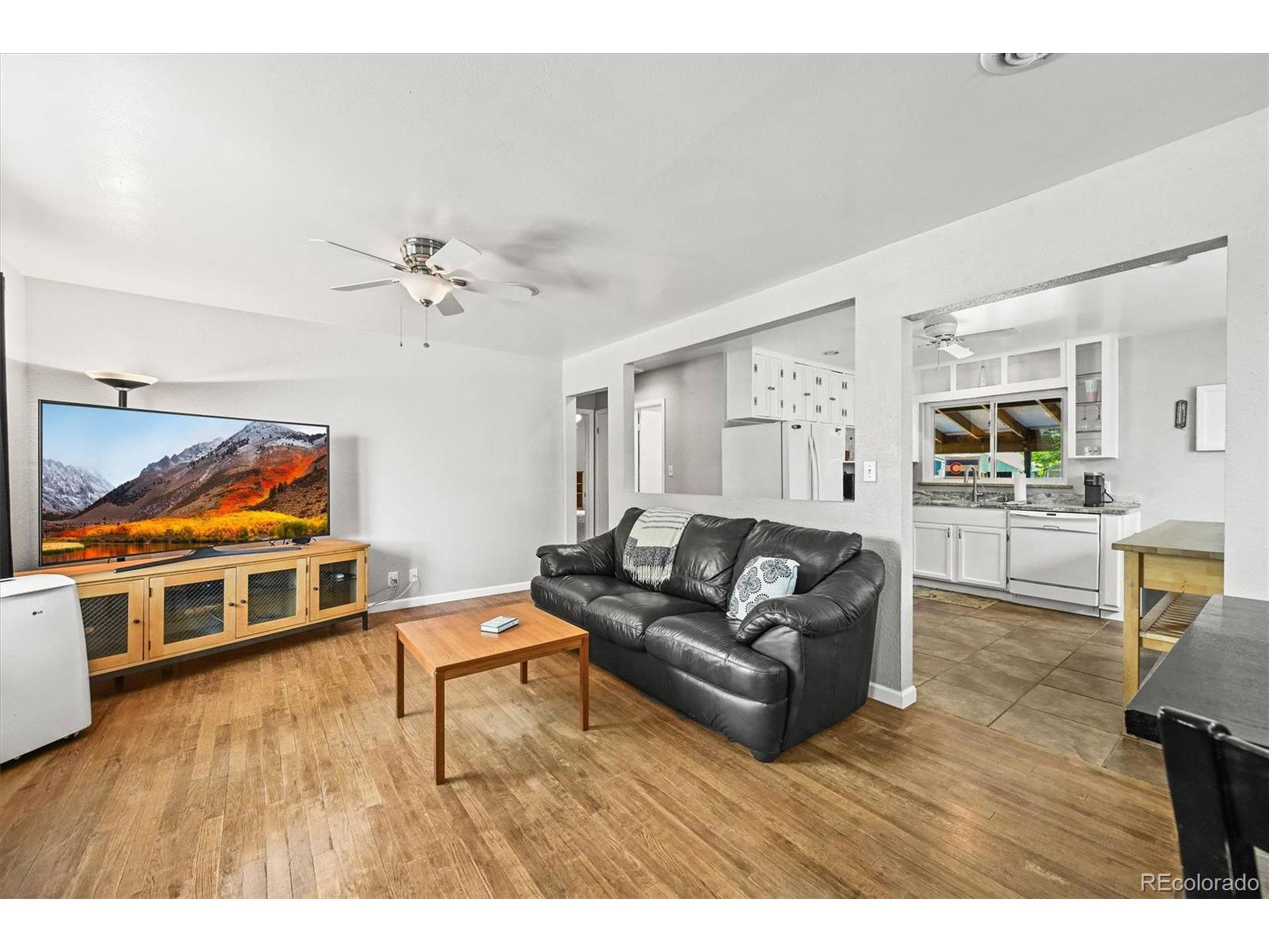 Englewood, CO 80113,3306 S Logan St