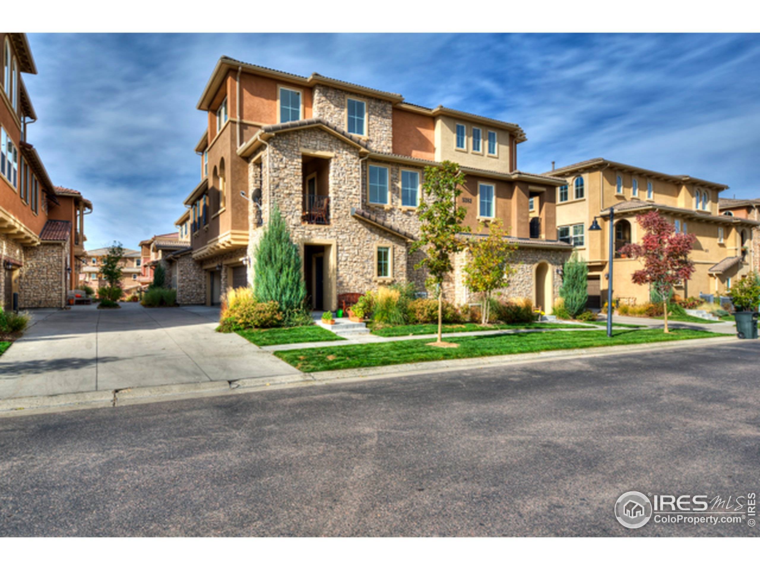 Highlands Ranch, CO 80126,9383 Loggia St #D