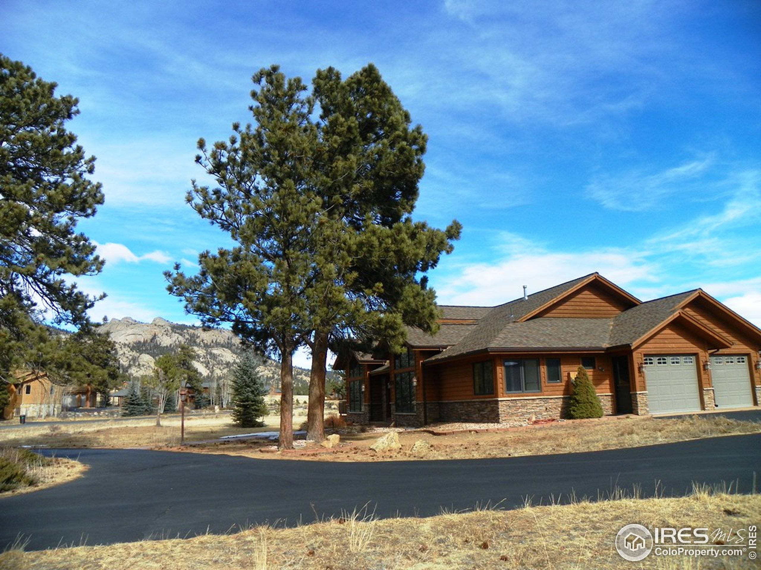 Estes Park, CO 80517,1374 Deer Path Ct