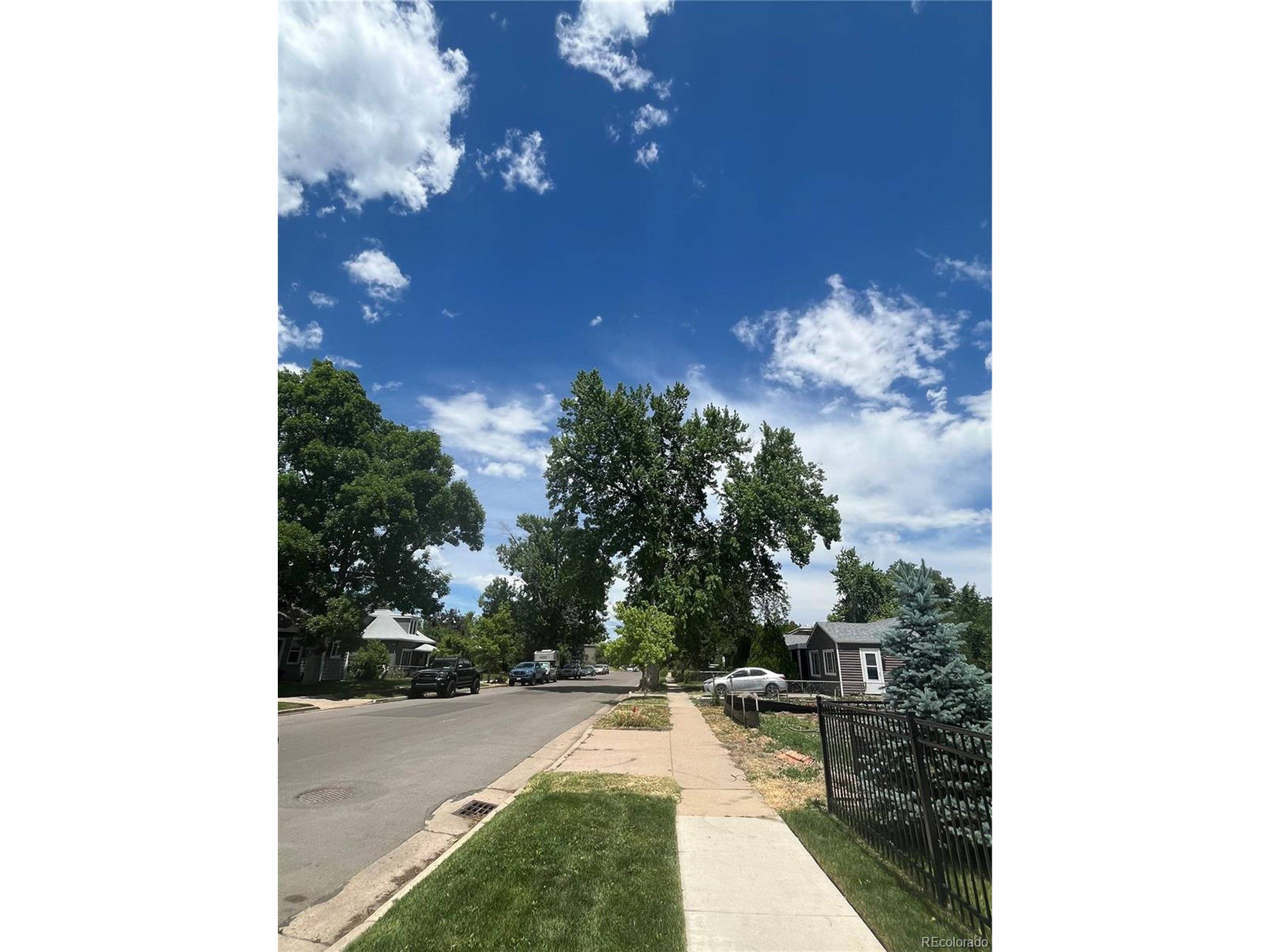 Englewood, CO 80110,2750 S Cherokee St