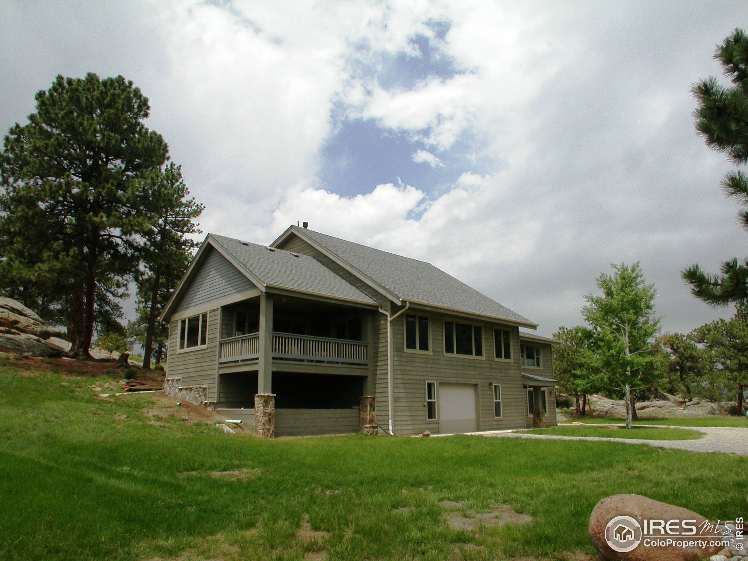 Lyons, CO 80540,300 Colard Ln