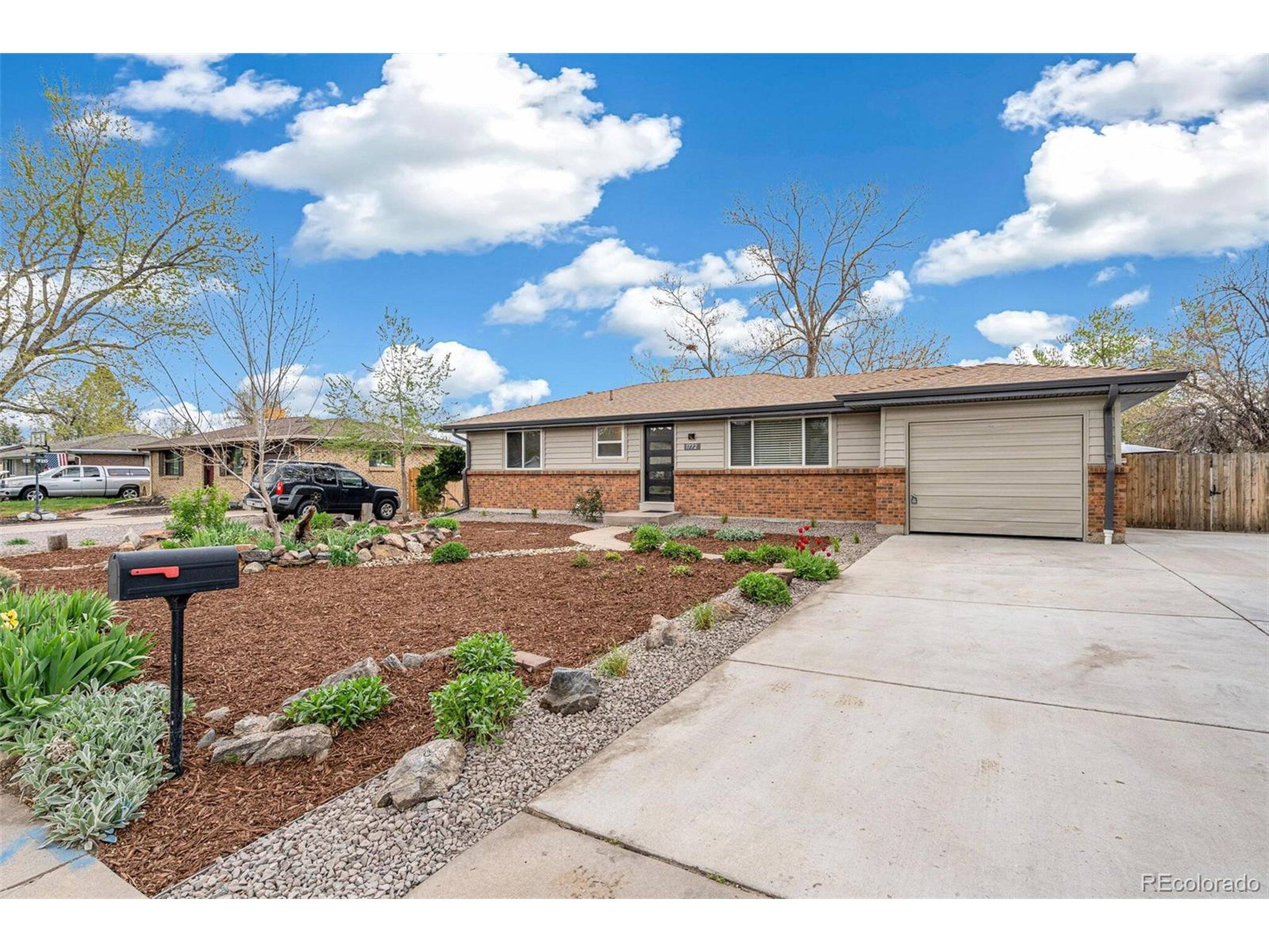 Lakewood, CO 80232,1772 S Pierce St