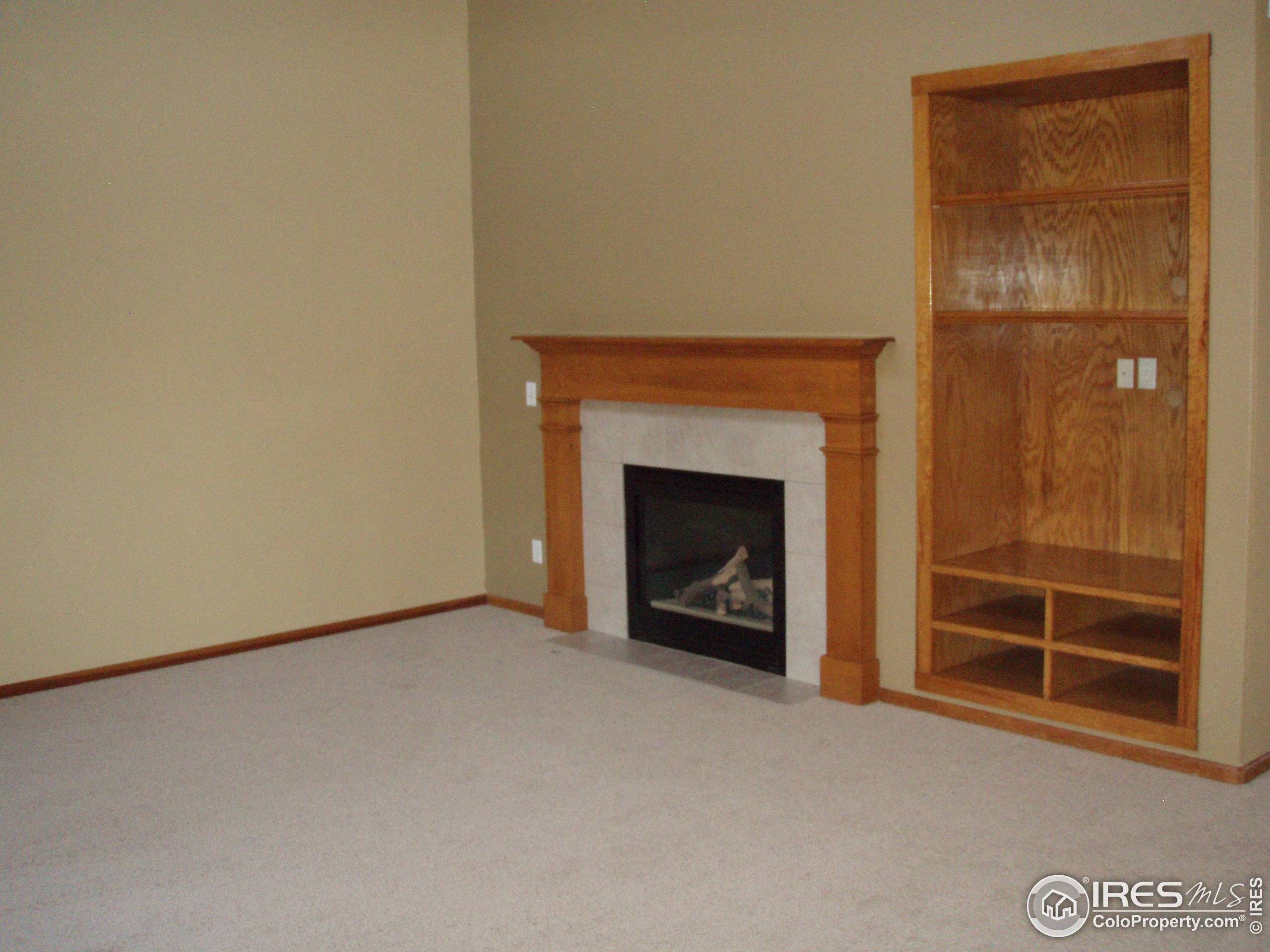 Longmont, CO 80504,1139 Button Rock Dr