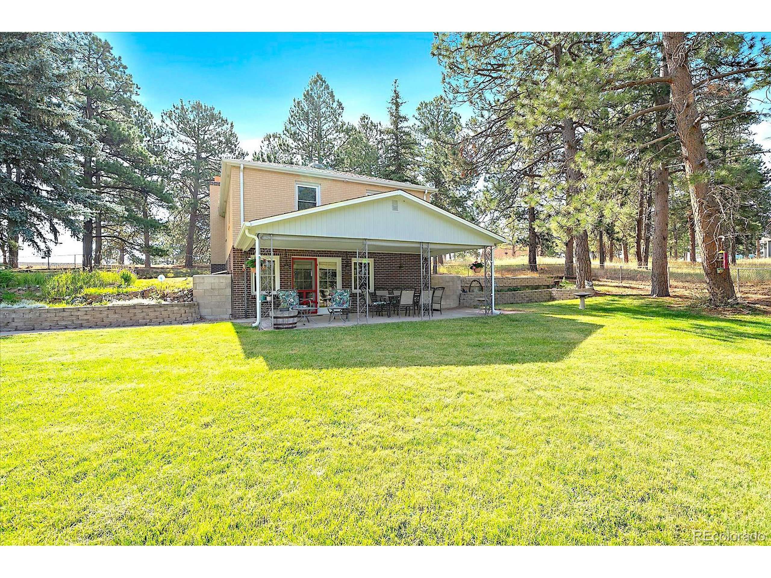 Elizabeth, CO 80107,601 S Pine Ridge St