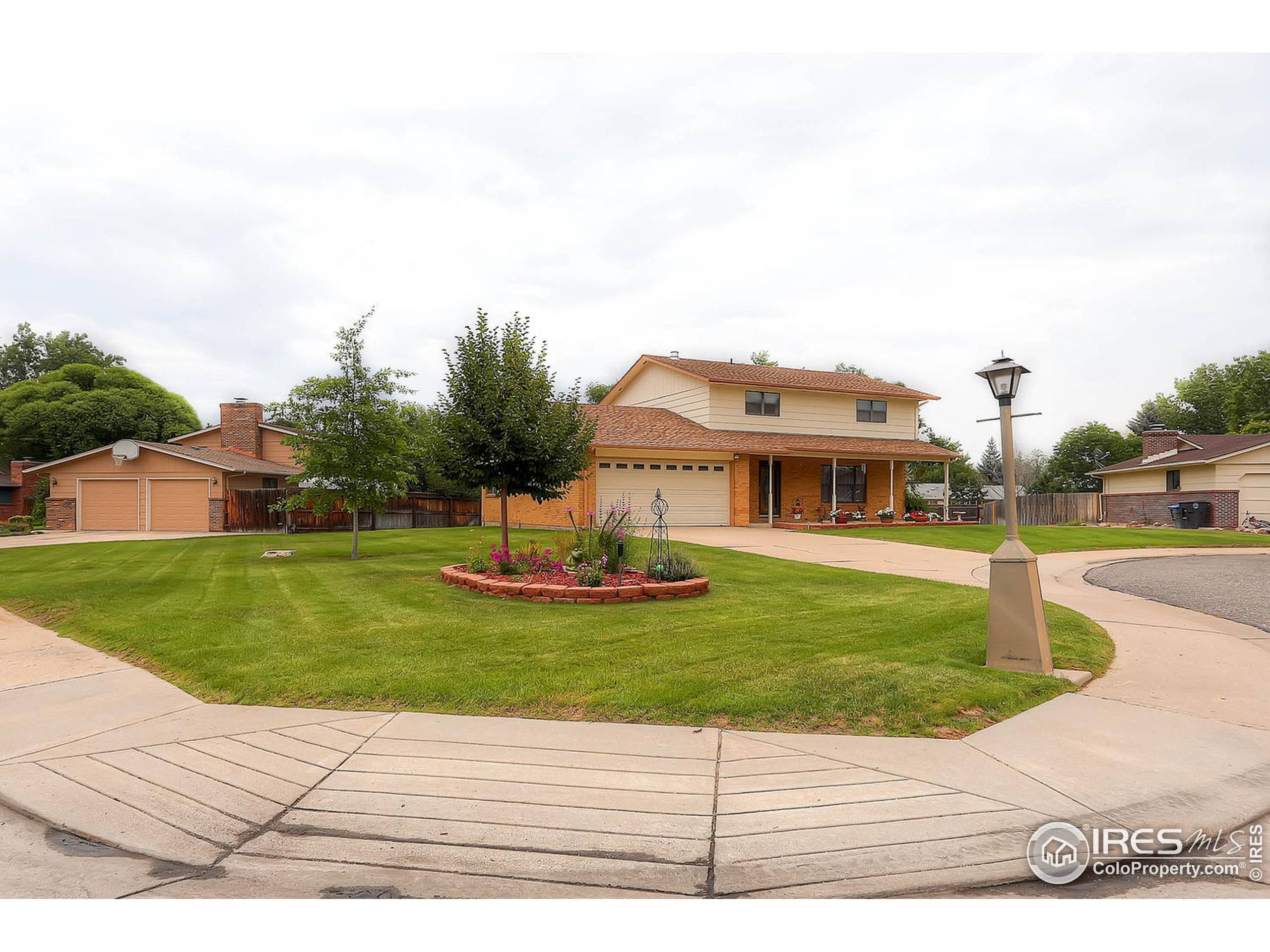 Longmont, CO 80503,2823 Shoal Cir