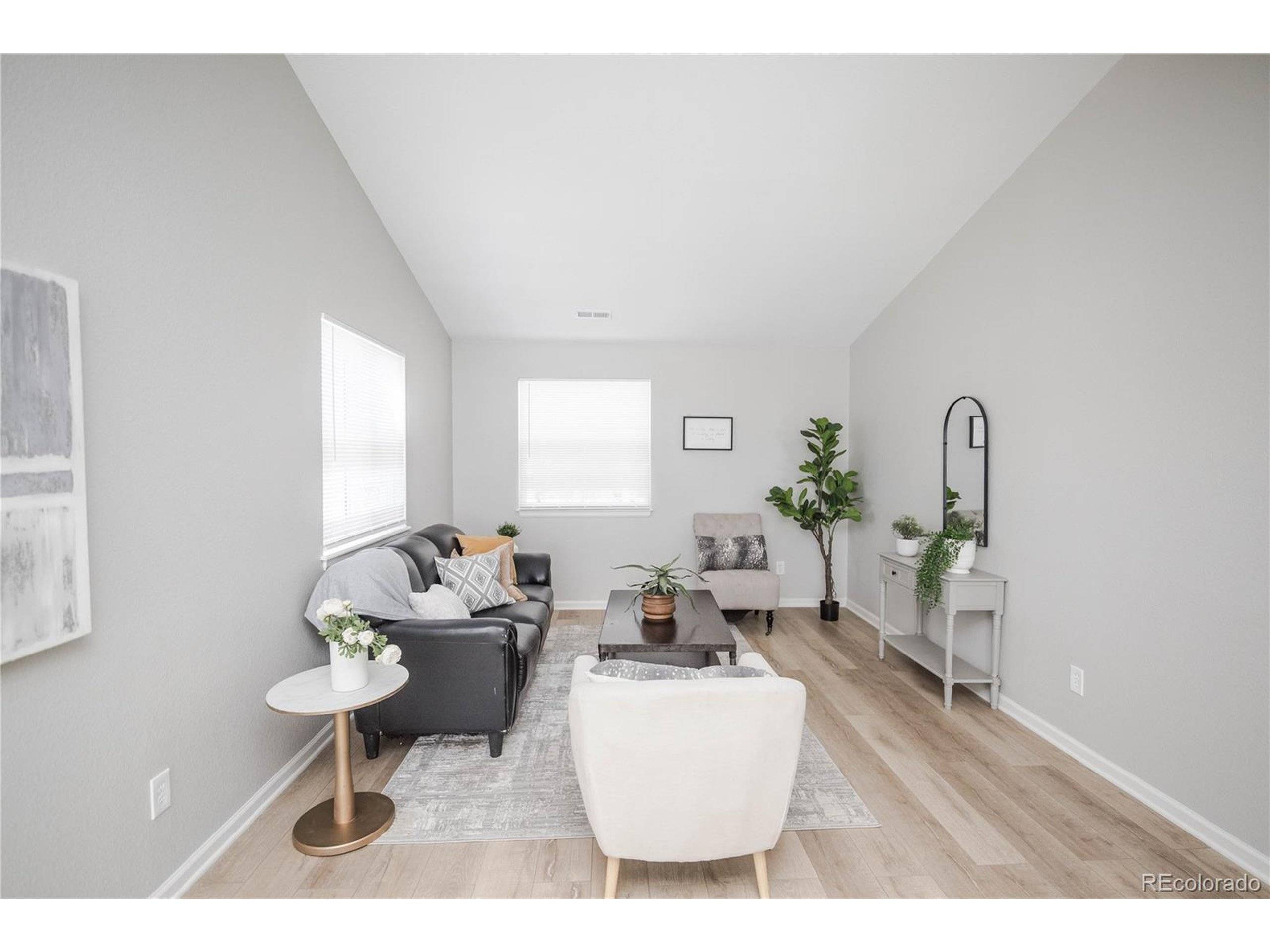 Denver, CO 80219,3427 W Walsh Pl