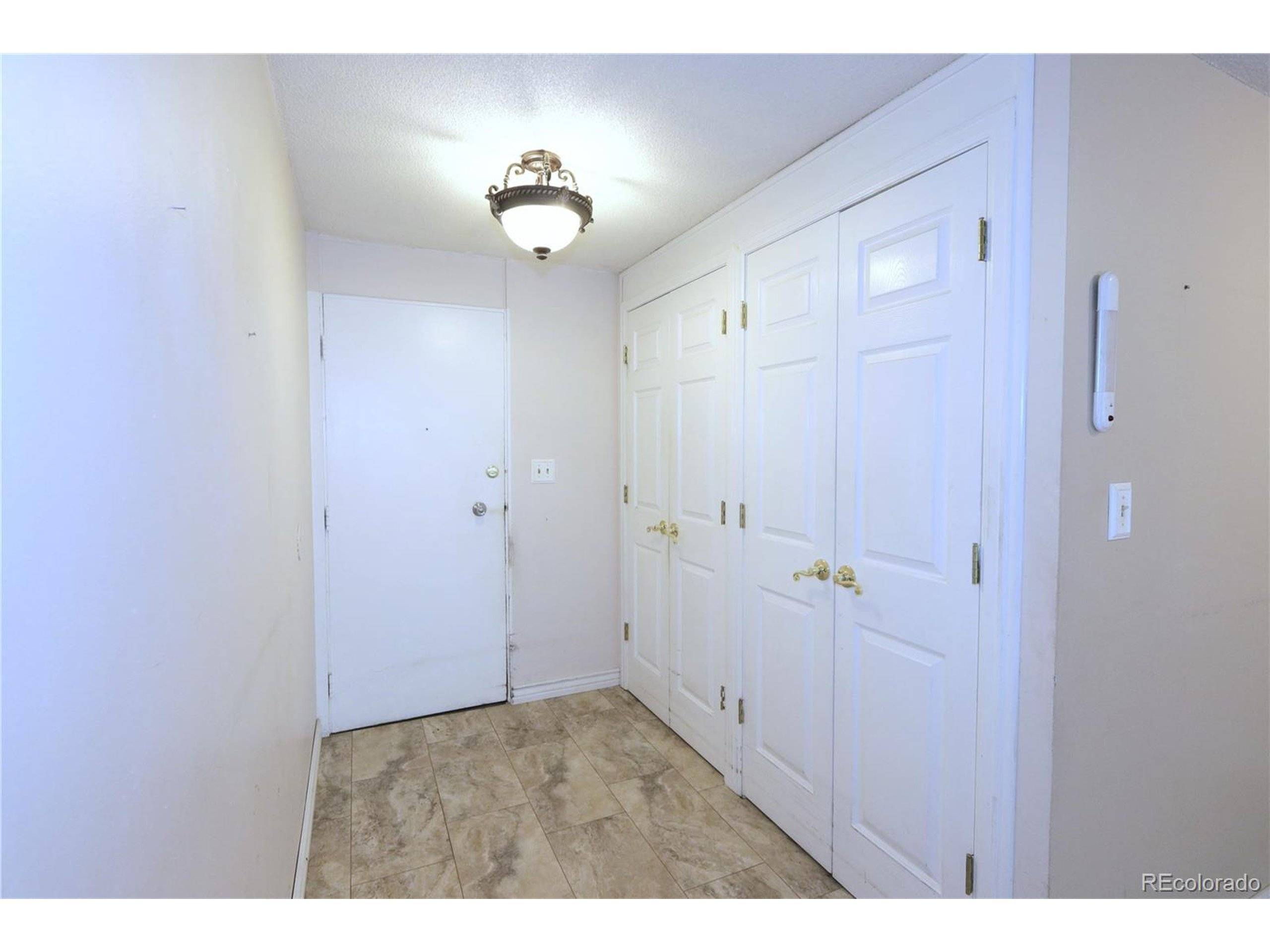 Denver, CO 80220,799 Dahlia St #201