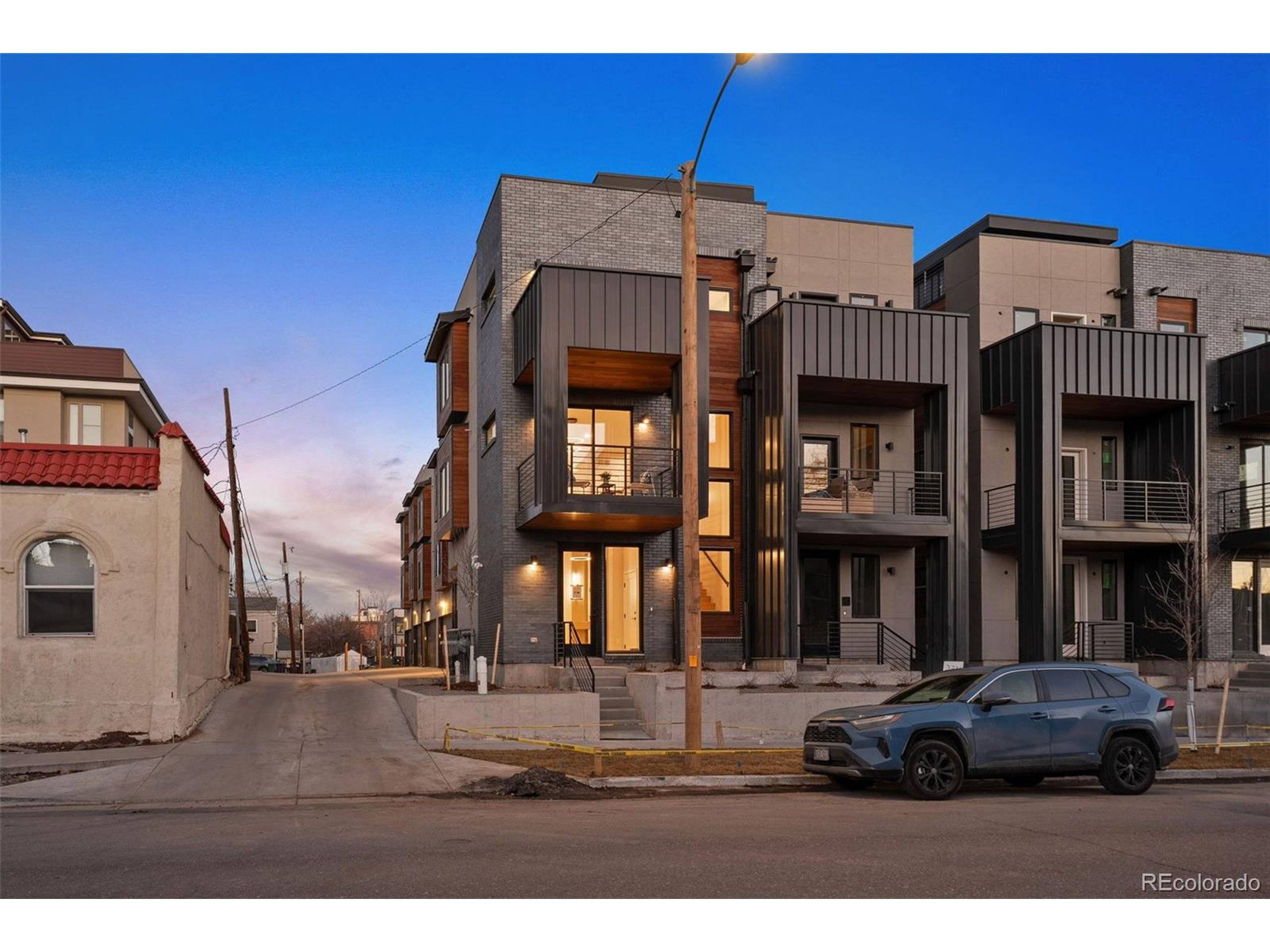 Denver, CO 80211,2326 Eliot St #6