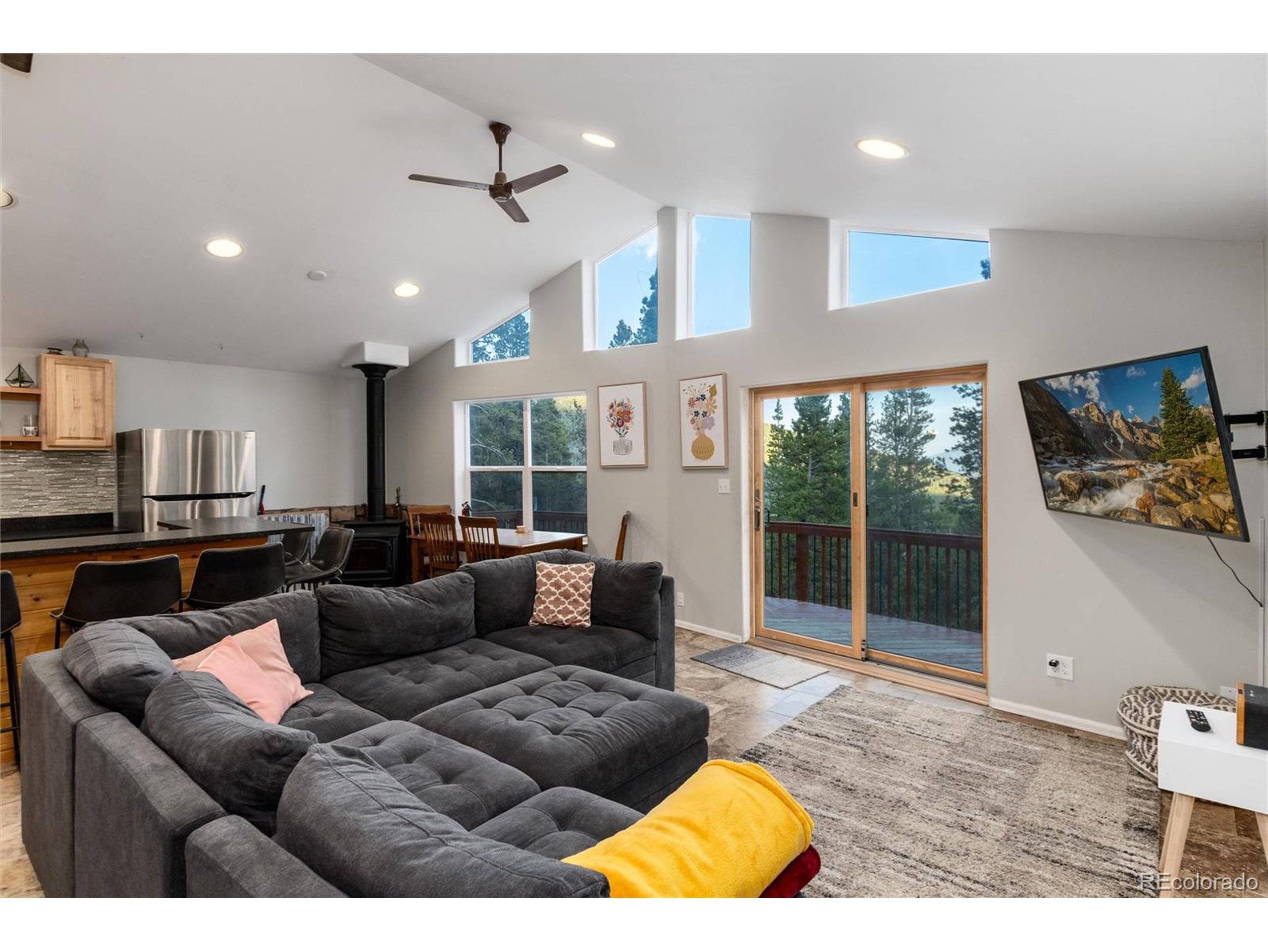 Idaho Springs, CO 80452,302 Texas Dr