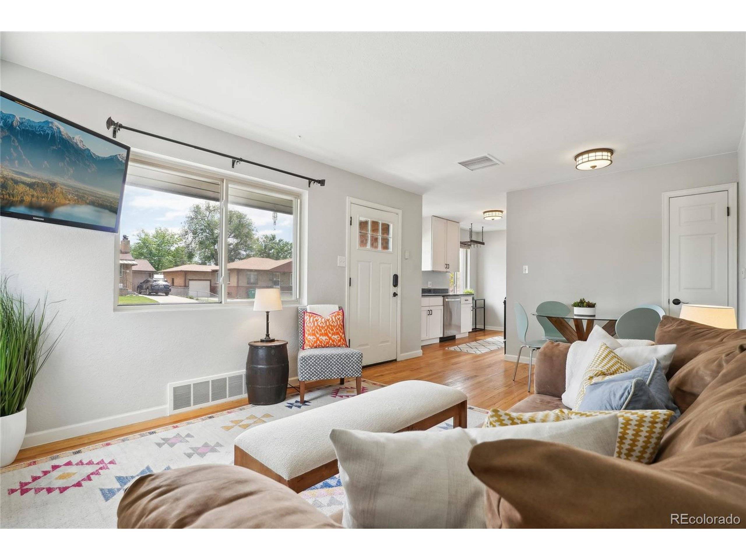 Englewood, CO 80110,3285 S Delaware St