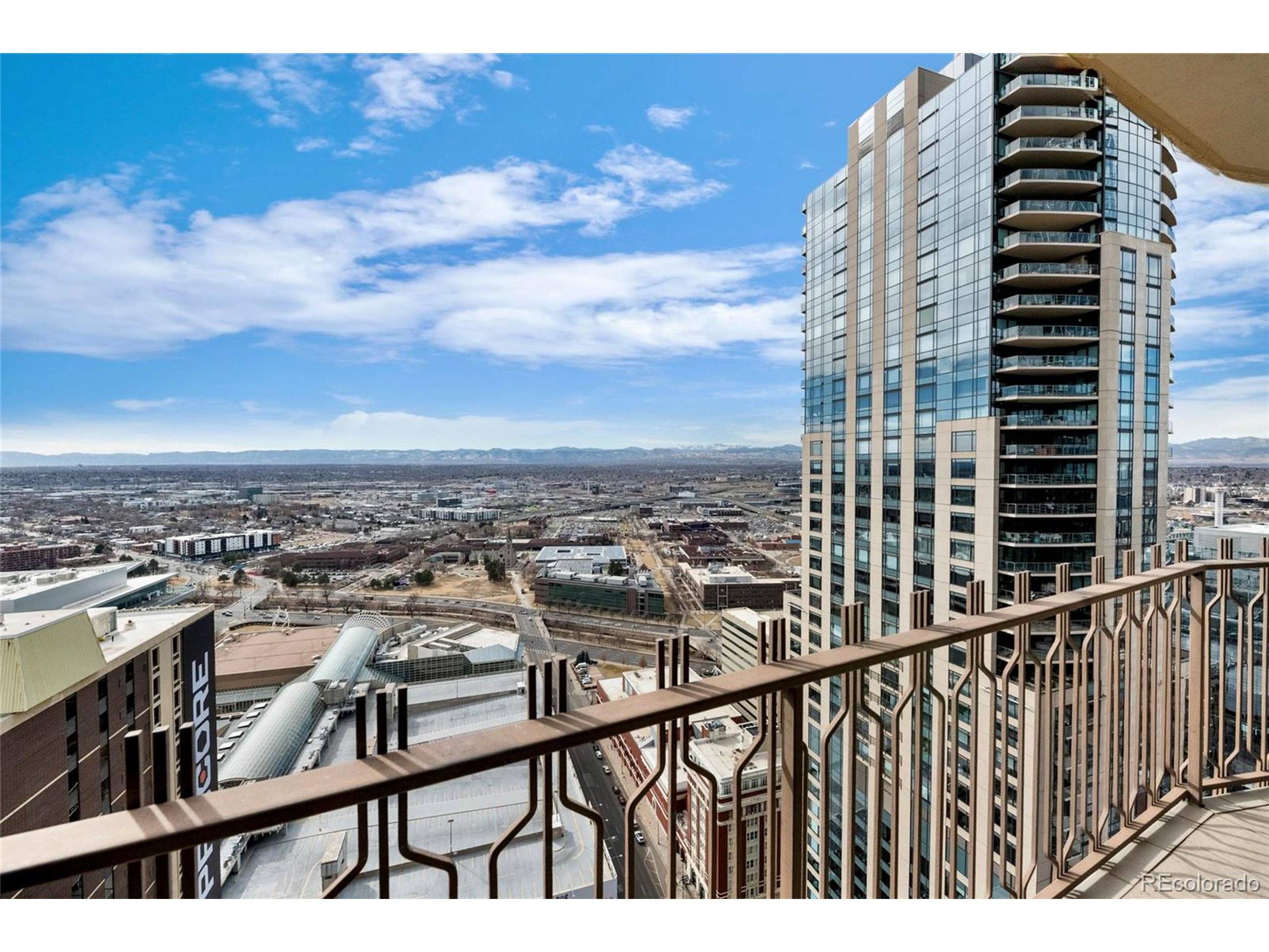 Denver, CO 80202,1020 15th St #42A