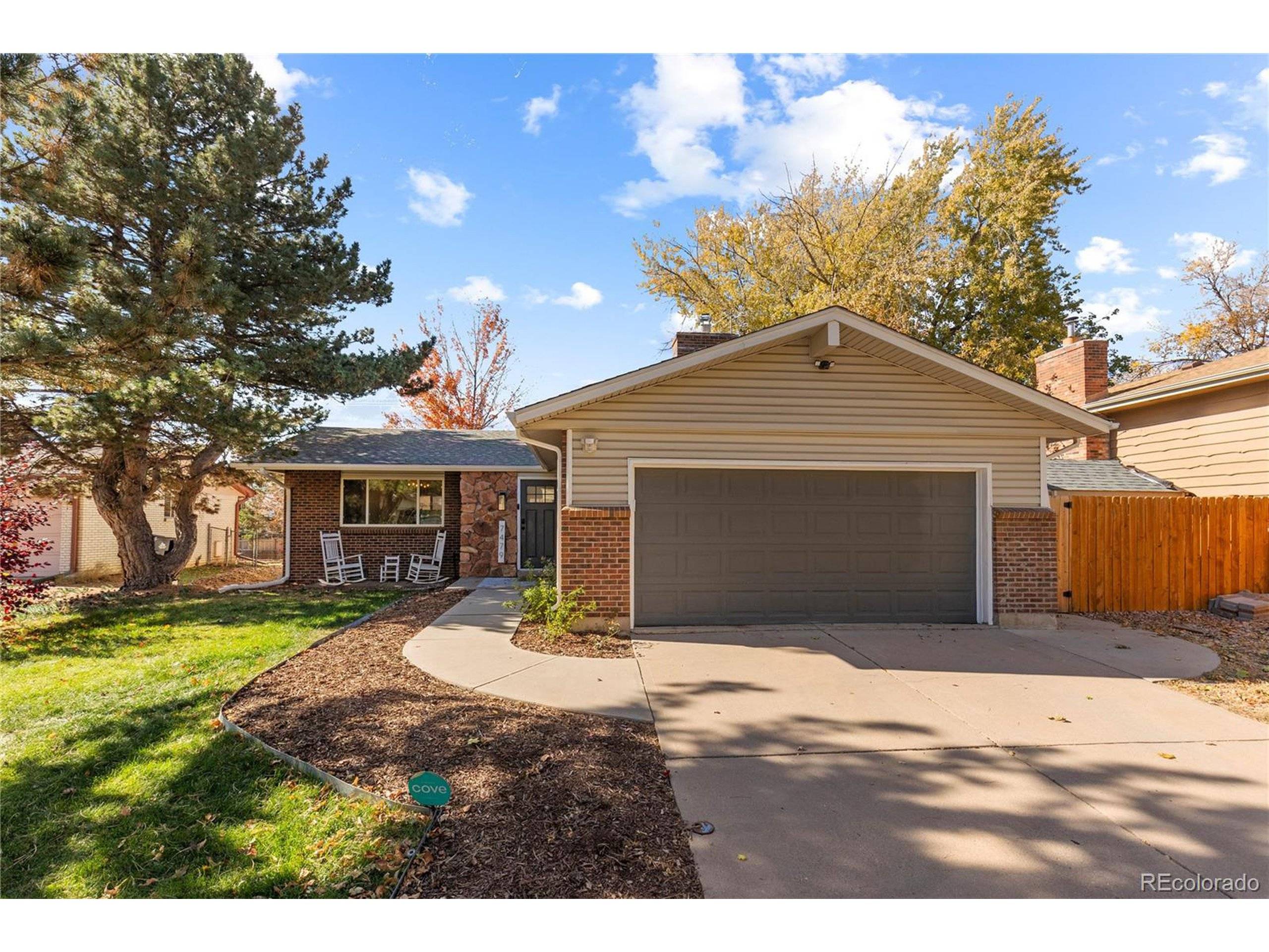 Centennial, CO 80122,7479 S Dahlia Ct