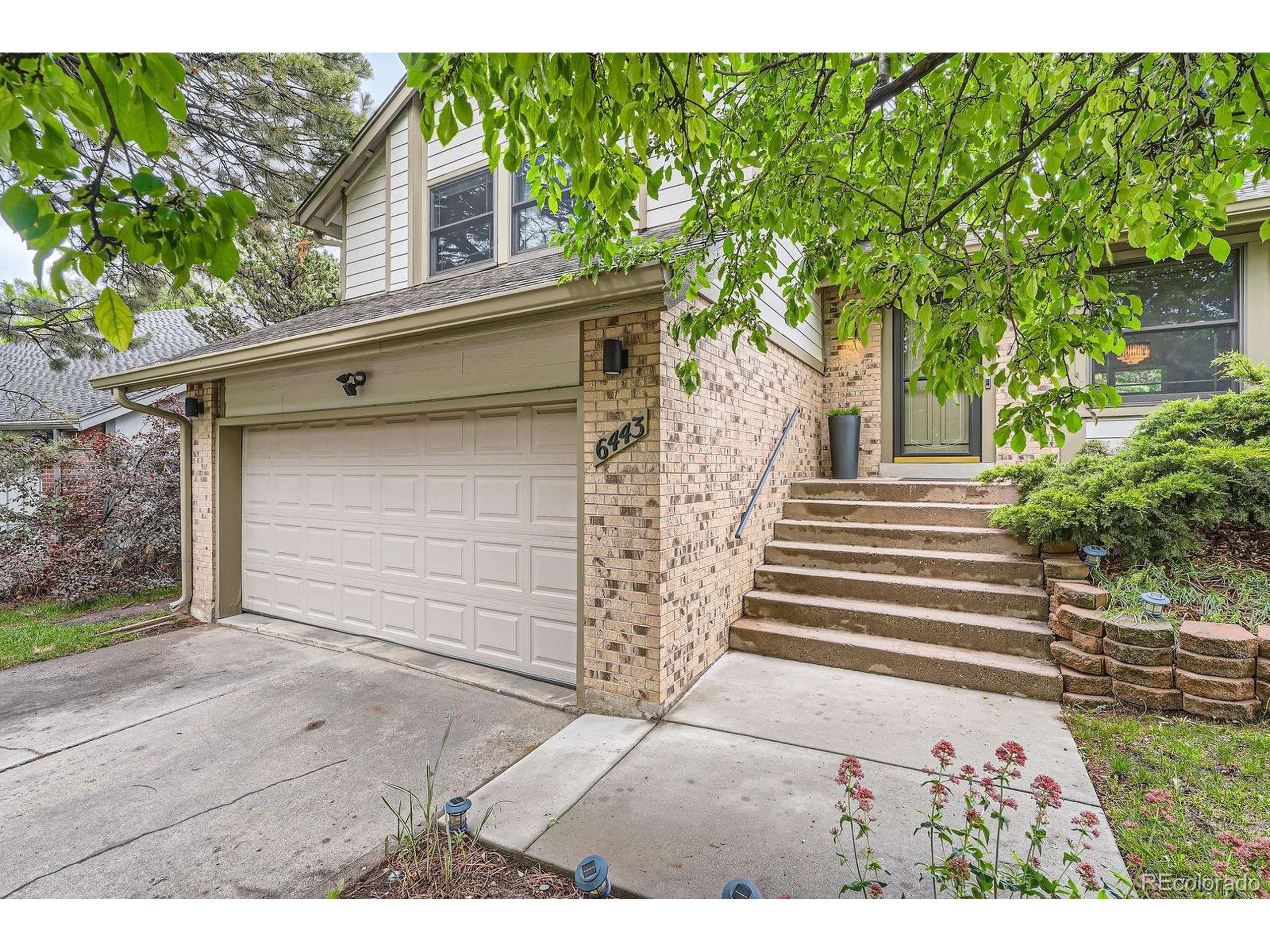Englewood, CO 80111,6443 S Florence Way