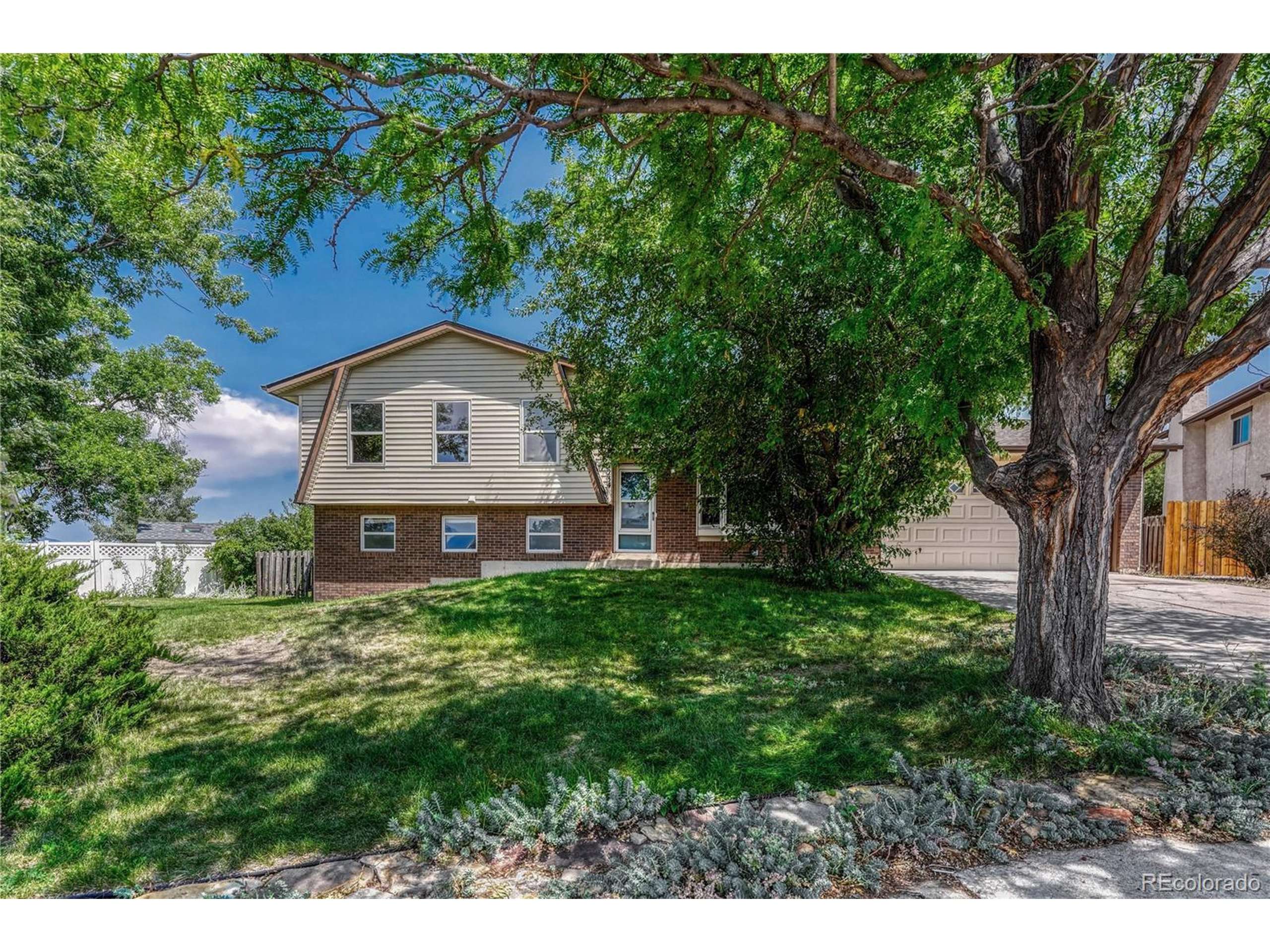 Colorado Springs, CO 80918,2234 Ptarmigan Ln