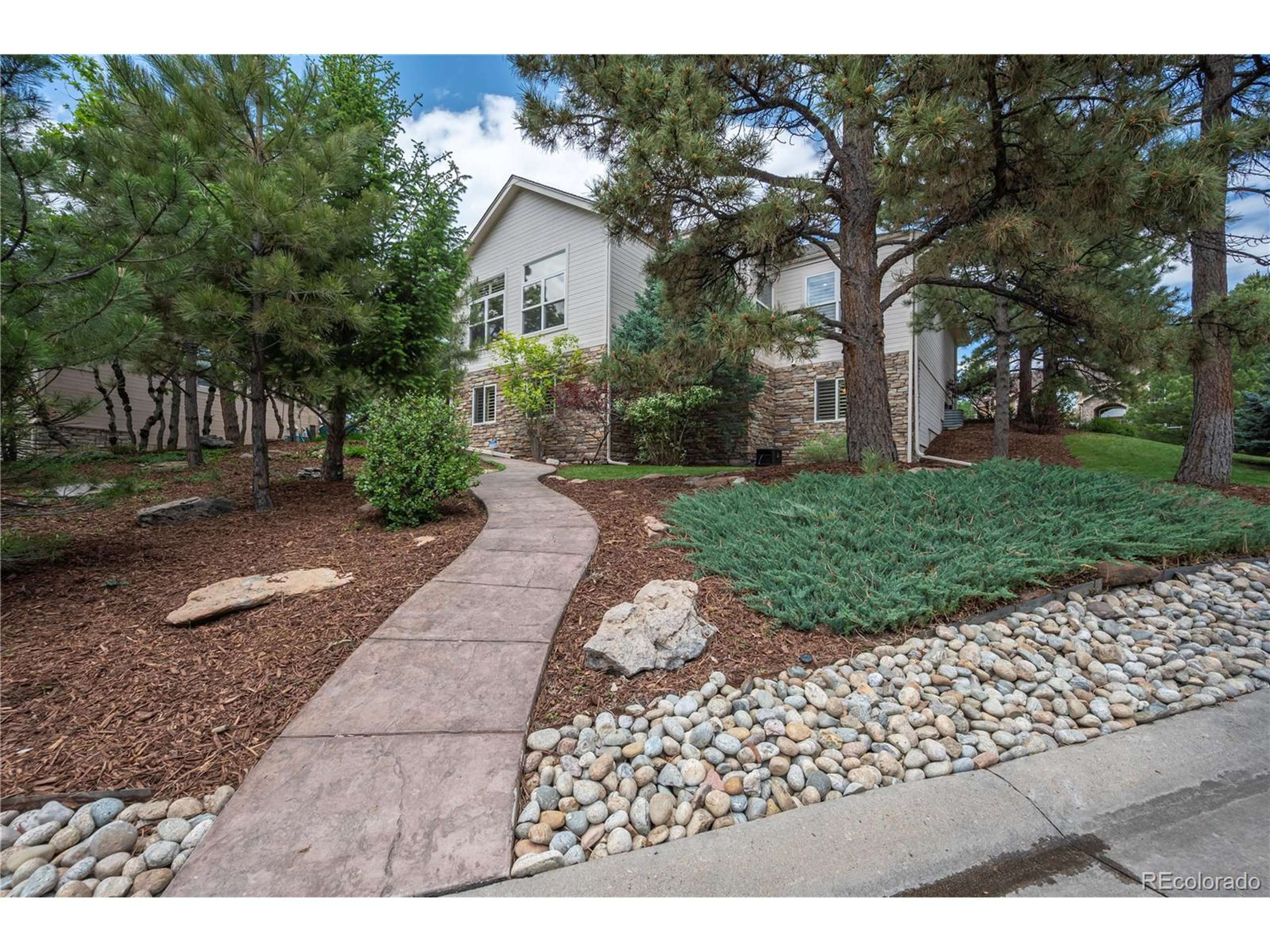 Castle Pines, CO 80108,1030 Timbercrest Dr