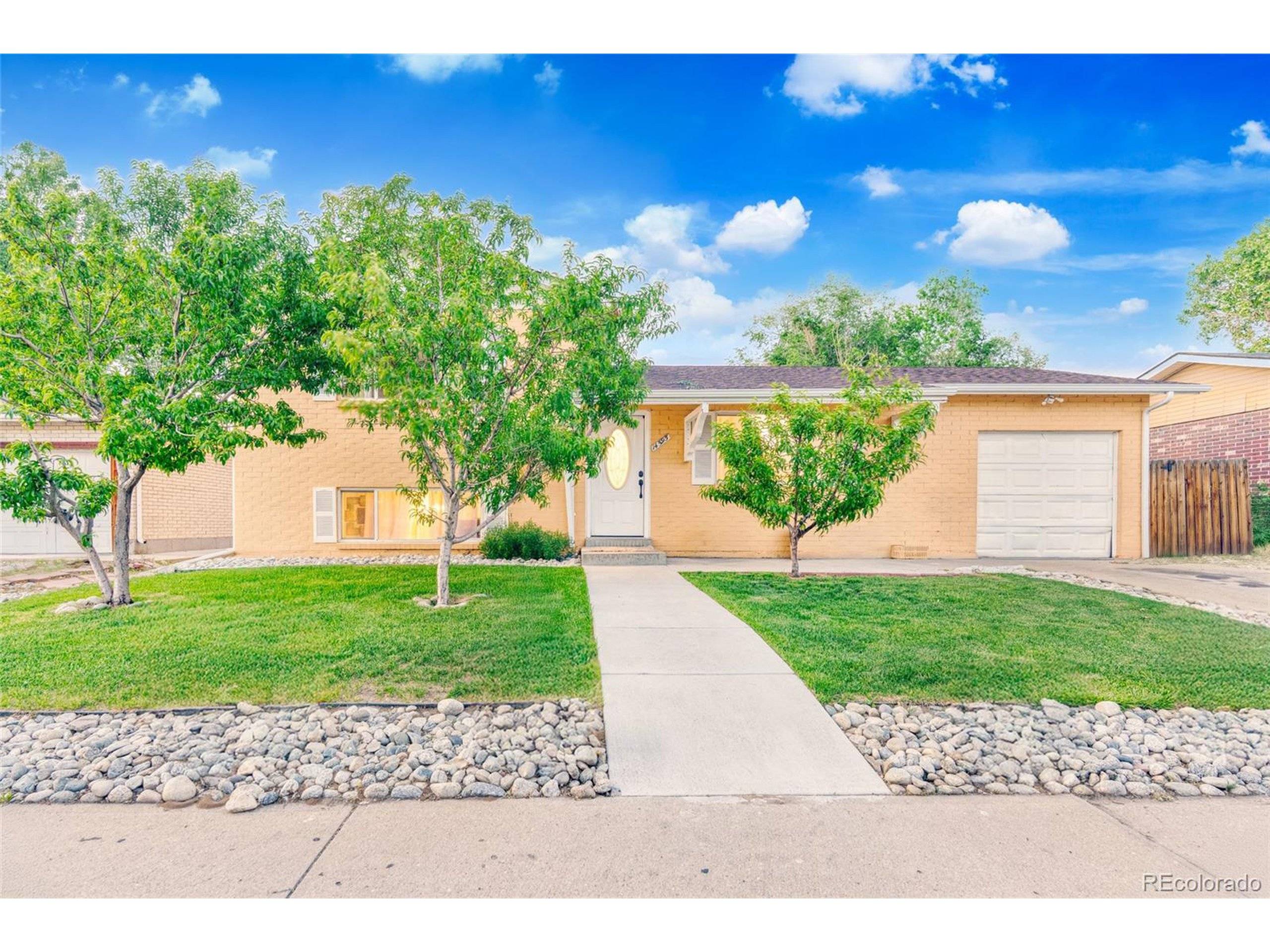 Denver, CO 80239,14595 Robins Dr
